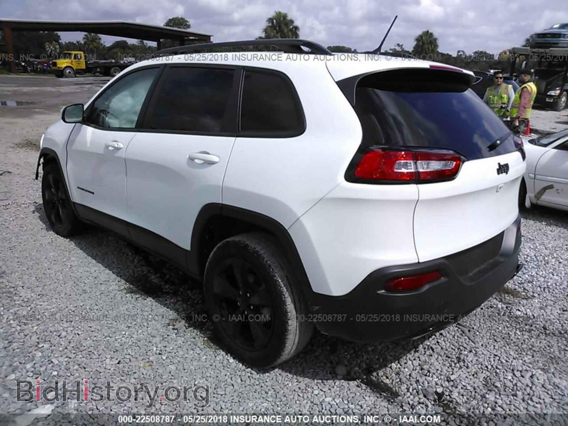 2018 Jeep Cherokee - VIN: 1C4PJLCB4JD542433 - Фото 3