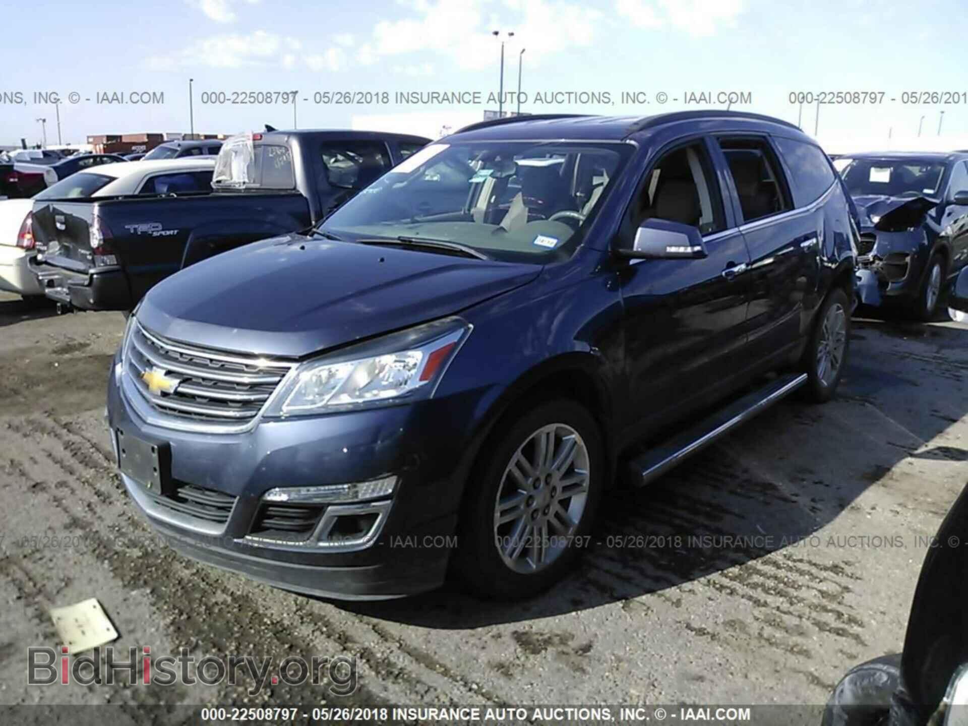 2014 Chevrolet Traverse - VIN: 1GNKRGKD4EJ145963 - Photo 2