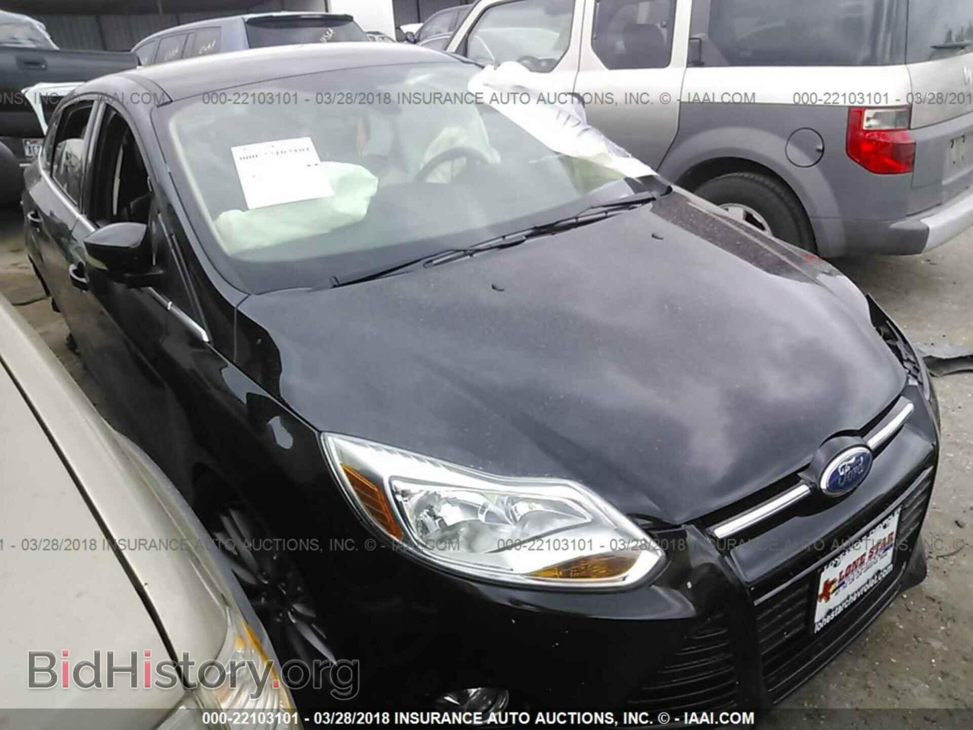 Photo 1FAHP3H28CL261729 - FORD FOCUS 2012