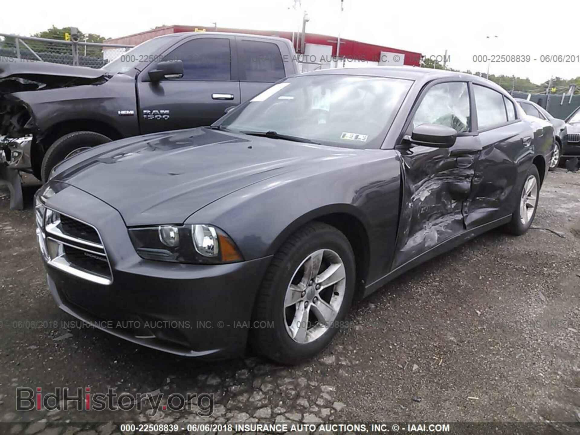2013 Dodge Charger - VIN: 2C3CDXBG7DH689206 - Фото 2