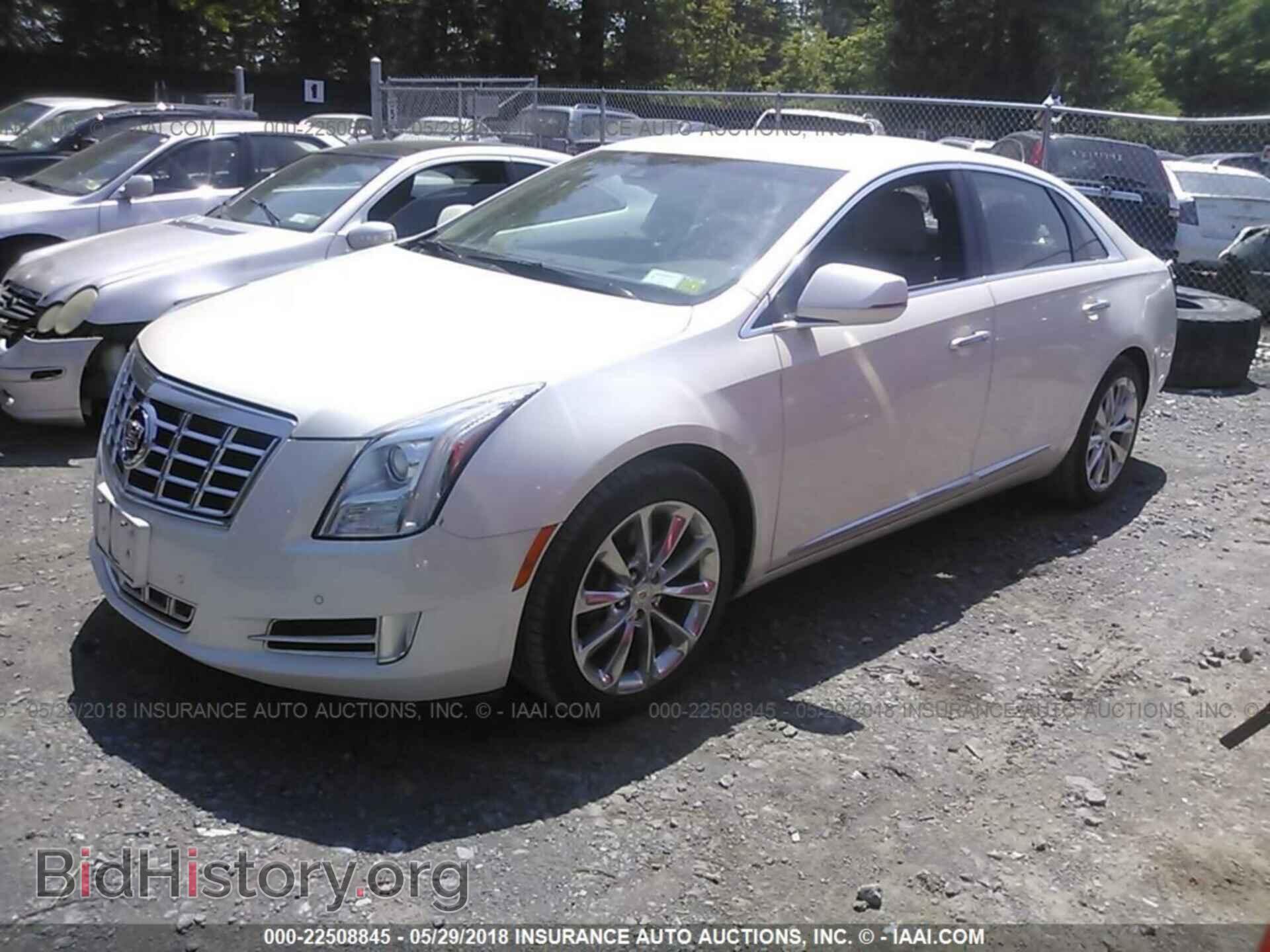 2013 Cadillac Xts - VIN: 2G61S5S32D9136759 - Photo 2