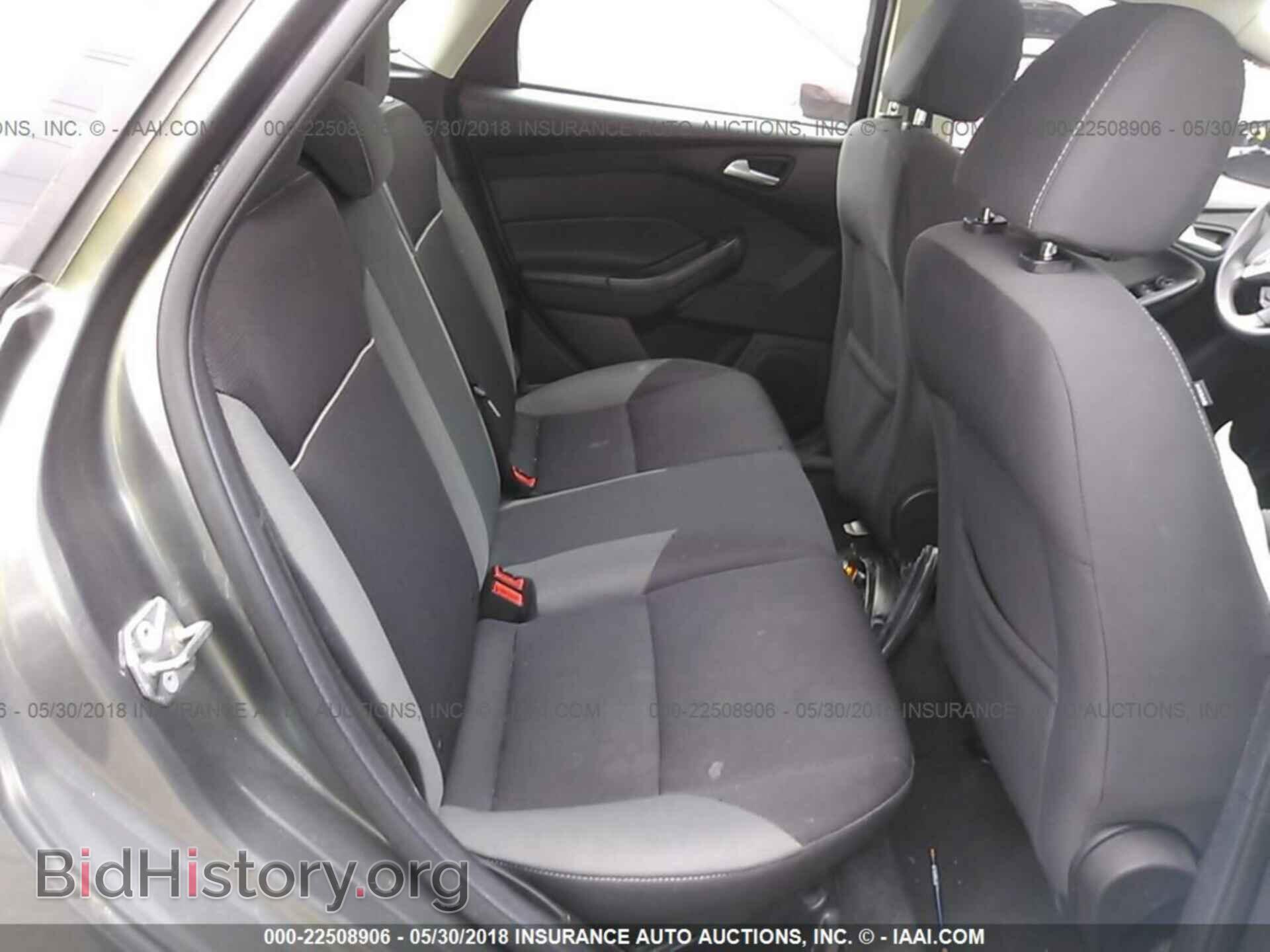 2014 Ford Focus - VIN: 1FADP3K29EL408408 - Photo 8