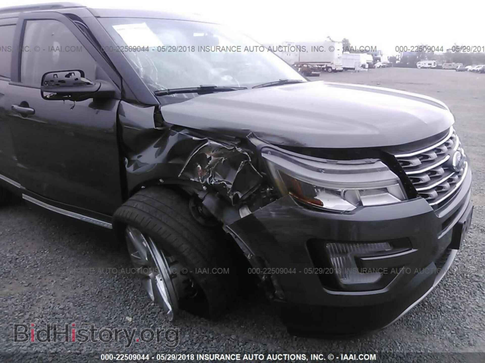2017 Ford Explorer - VIN: 1FM5K7D85HGA61044 - Photo 6