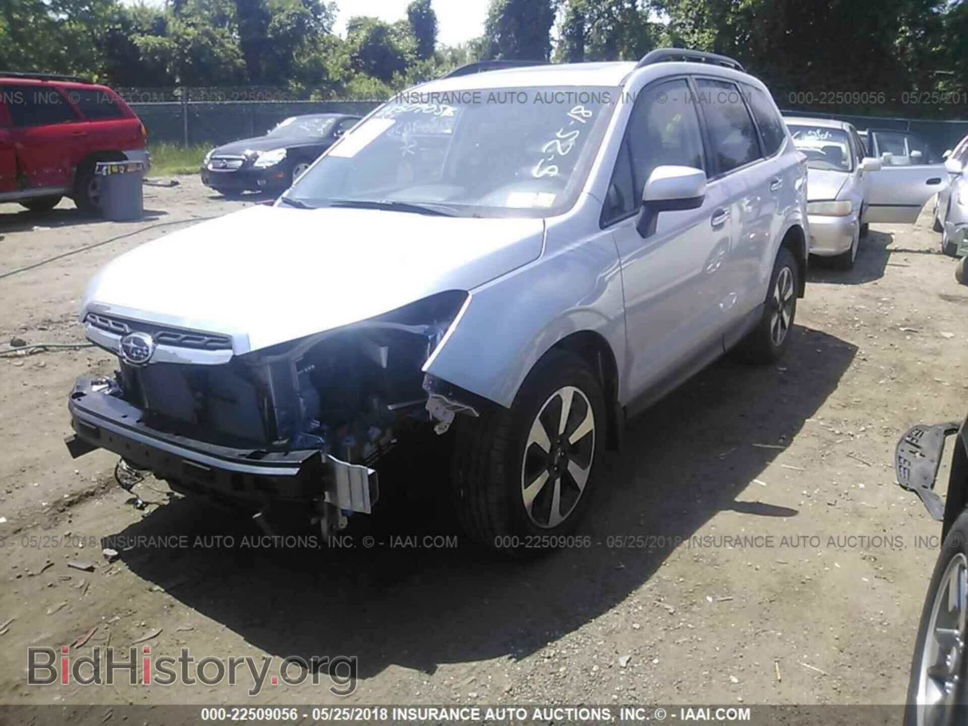 2018 Subaru Forester - VIN: JF2SJAEC2JH532319 - Photo 2