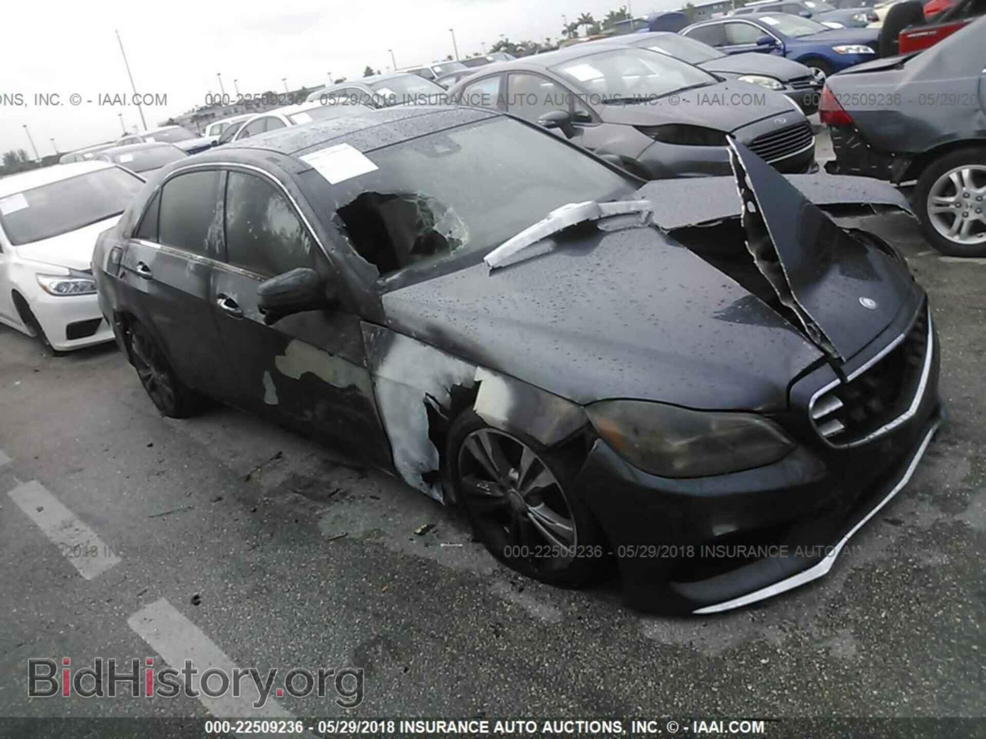 Photo WDDHF5KB8EA791107 - Mercedes-benz E 2014