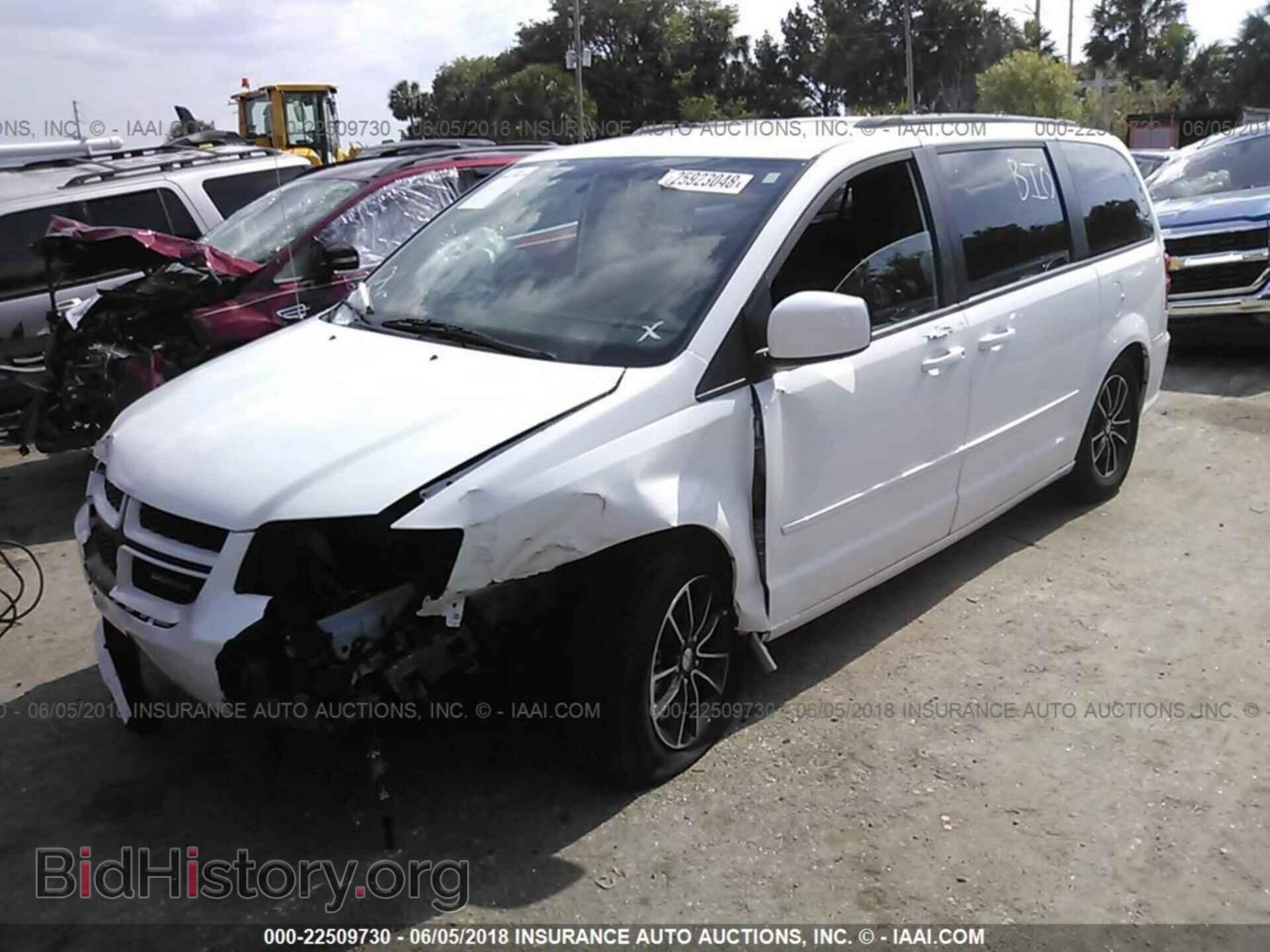 2016 Dodge Grand caravan - VIN: 2C4RDGEG9GR375184 - Фото 2