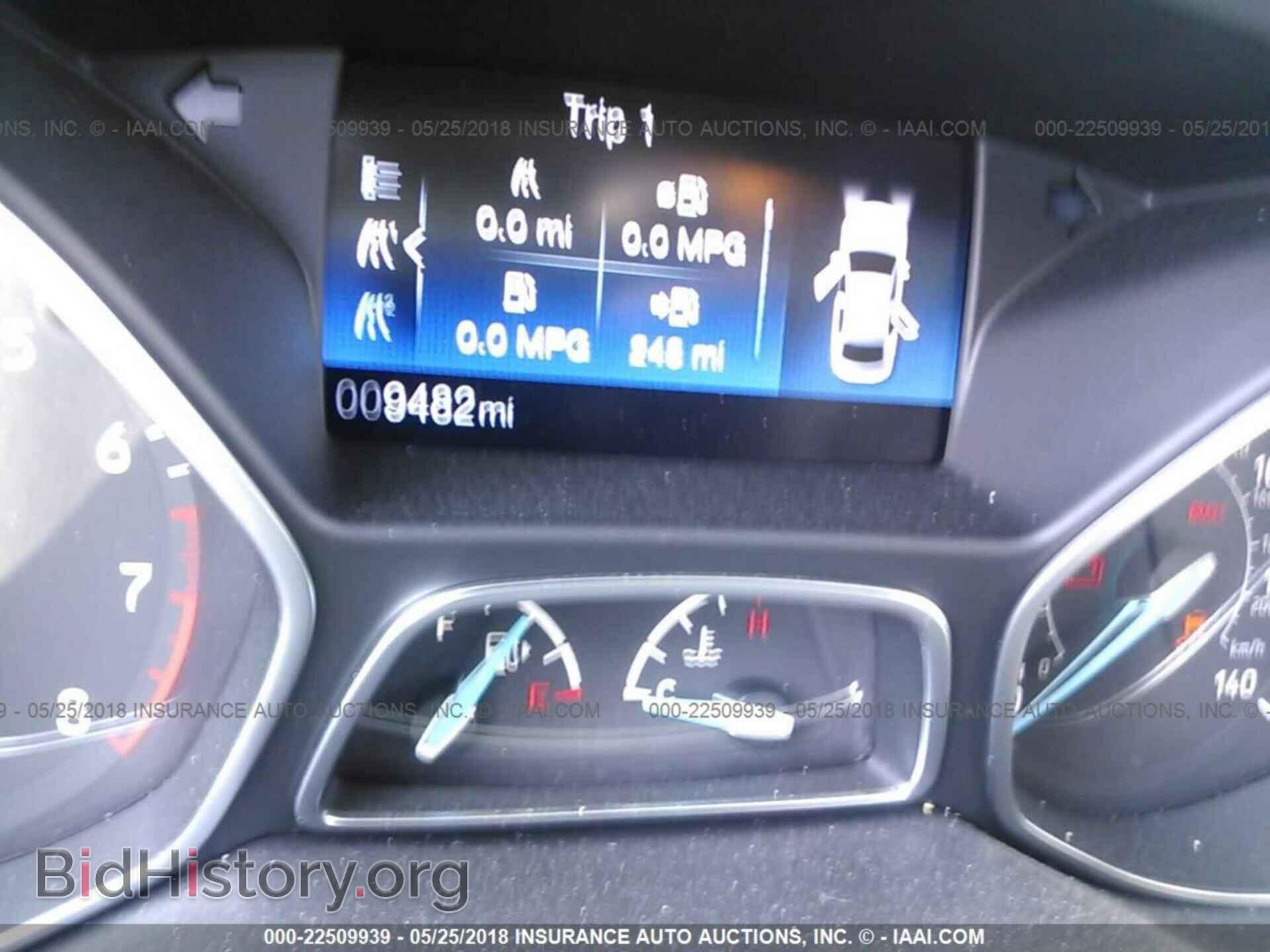 2017 Ford Focus - VIN: 1FADP3E21HL340279 - Photo 7