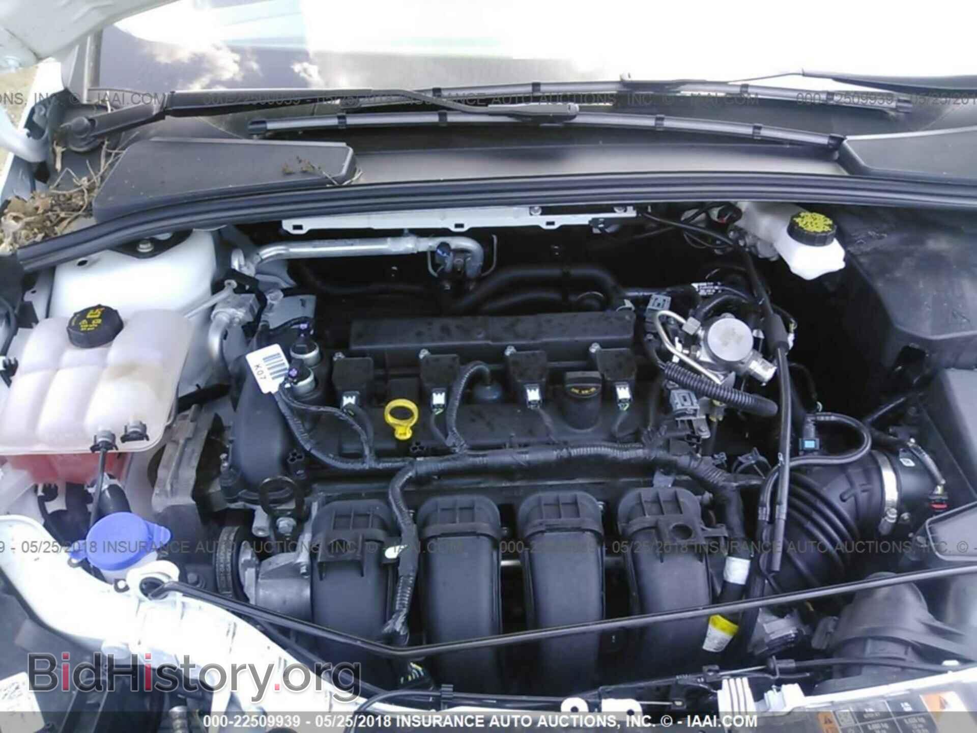2017 Ford Focus - VIN: 1FADP3E21HL340279 - Photo 10