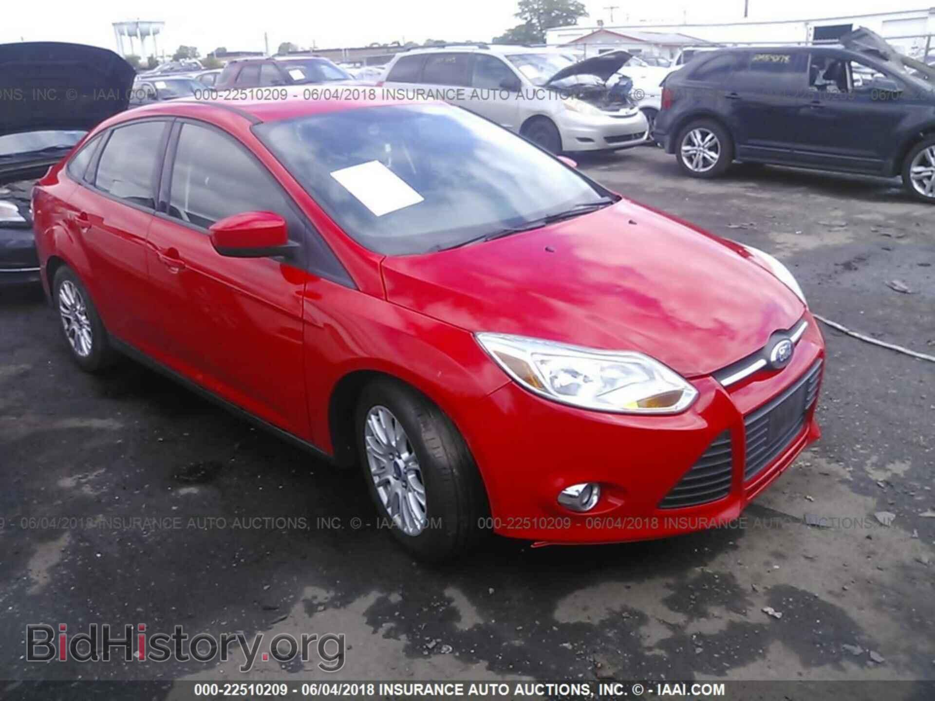 Photo 1FAHP3F27CL132853 - Ford Focus 2012