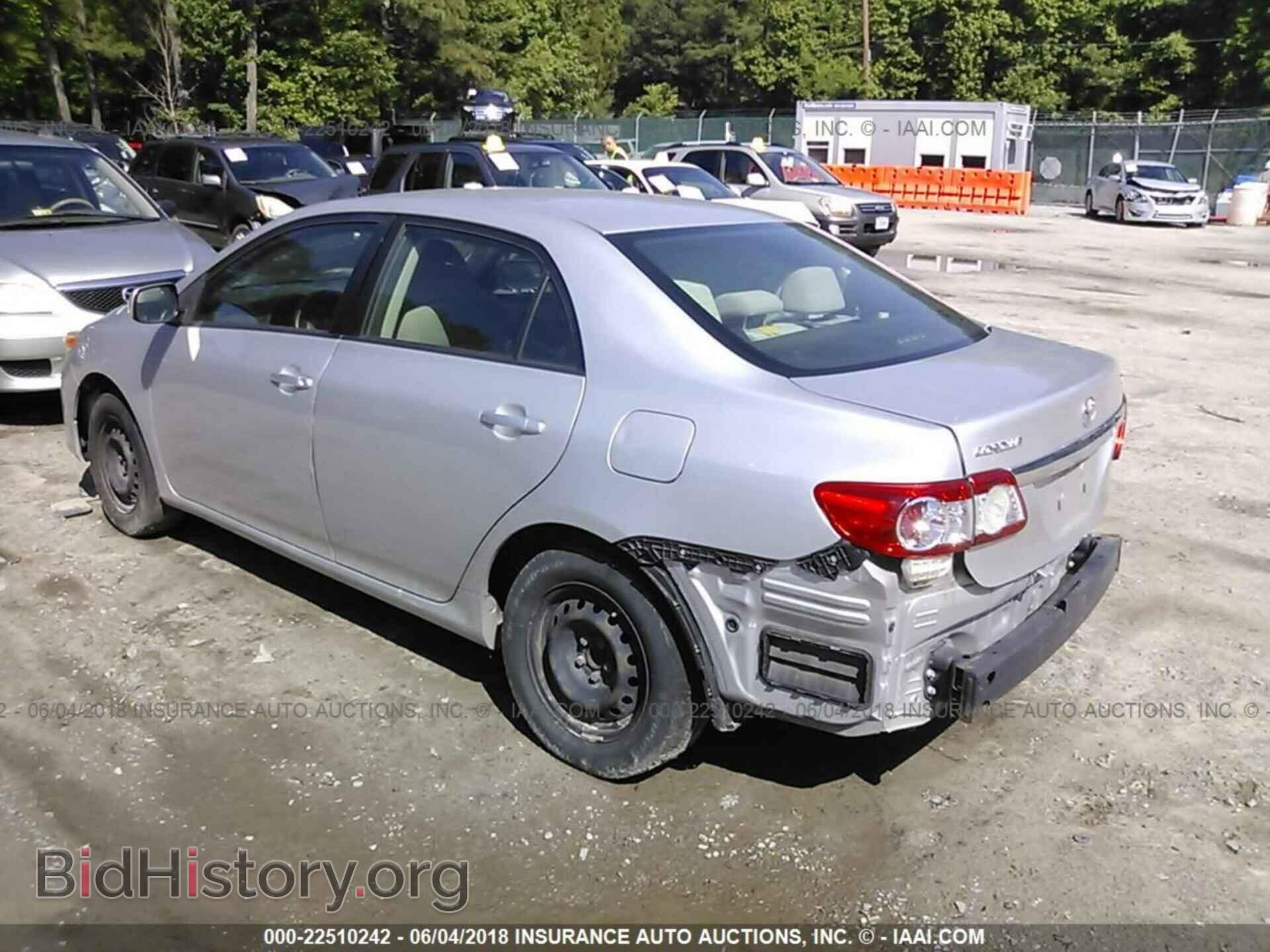 2011 Toyota Corolla - VIN: JTDBU4EE8B9134844 - Фото 3