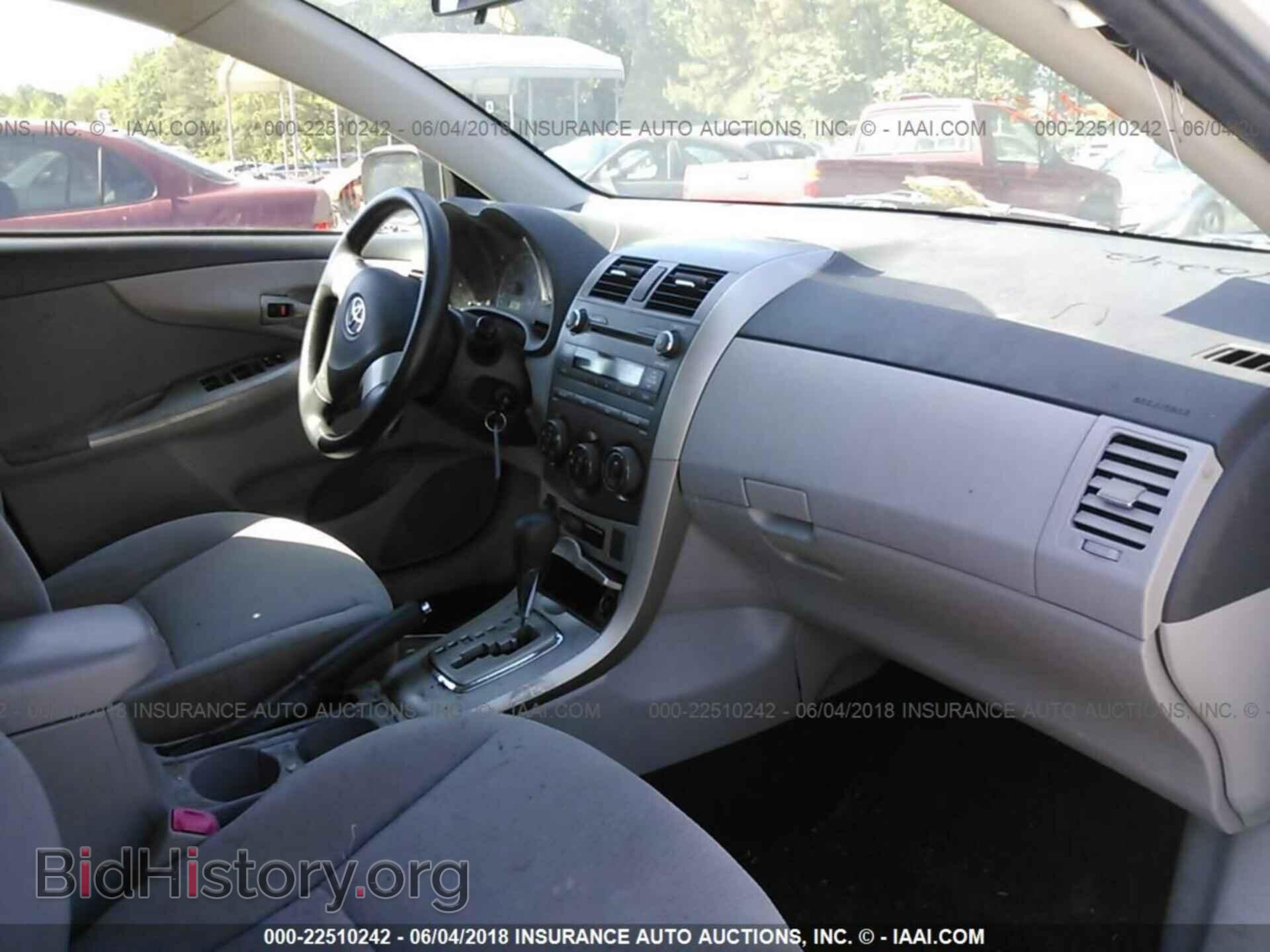2011 Toyota Corolla - VIN: JTDBU4EE8B9134844 - Фото 5