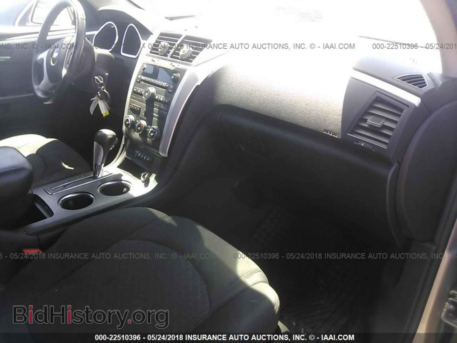 2010 CHEVROLET TRAVERSE - VIN: 1GNLVFED2AS148614 - Фото 5