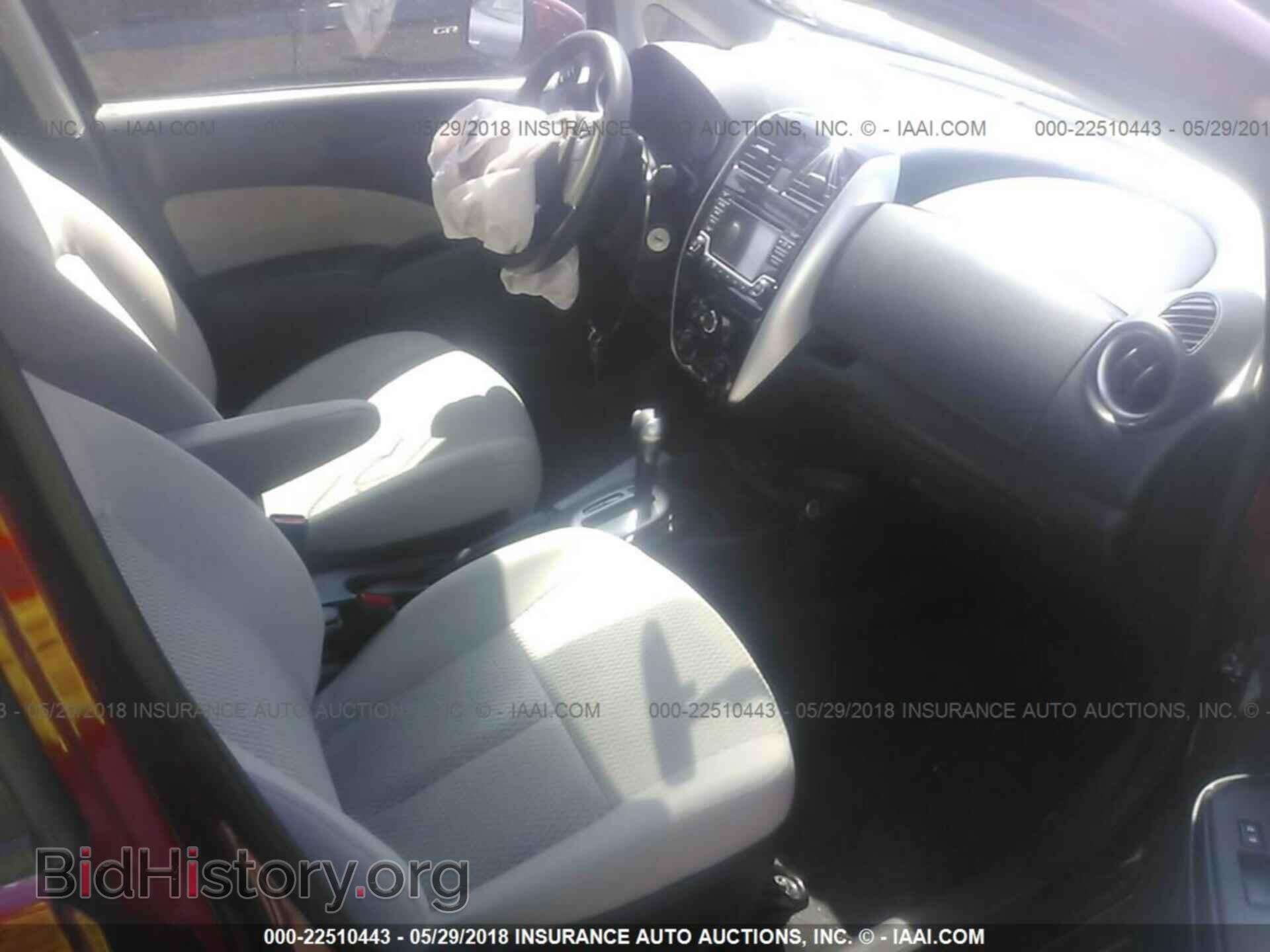 2017 Nissan Versa note - VIN: 3N1CE2CP0HL355089 - Photo 5