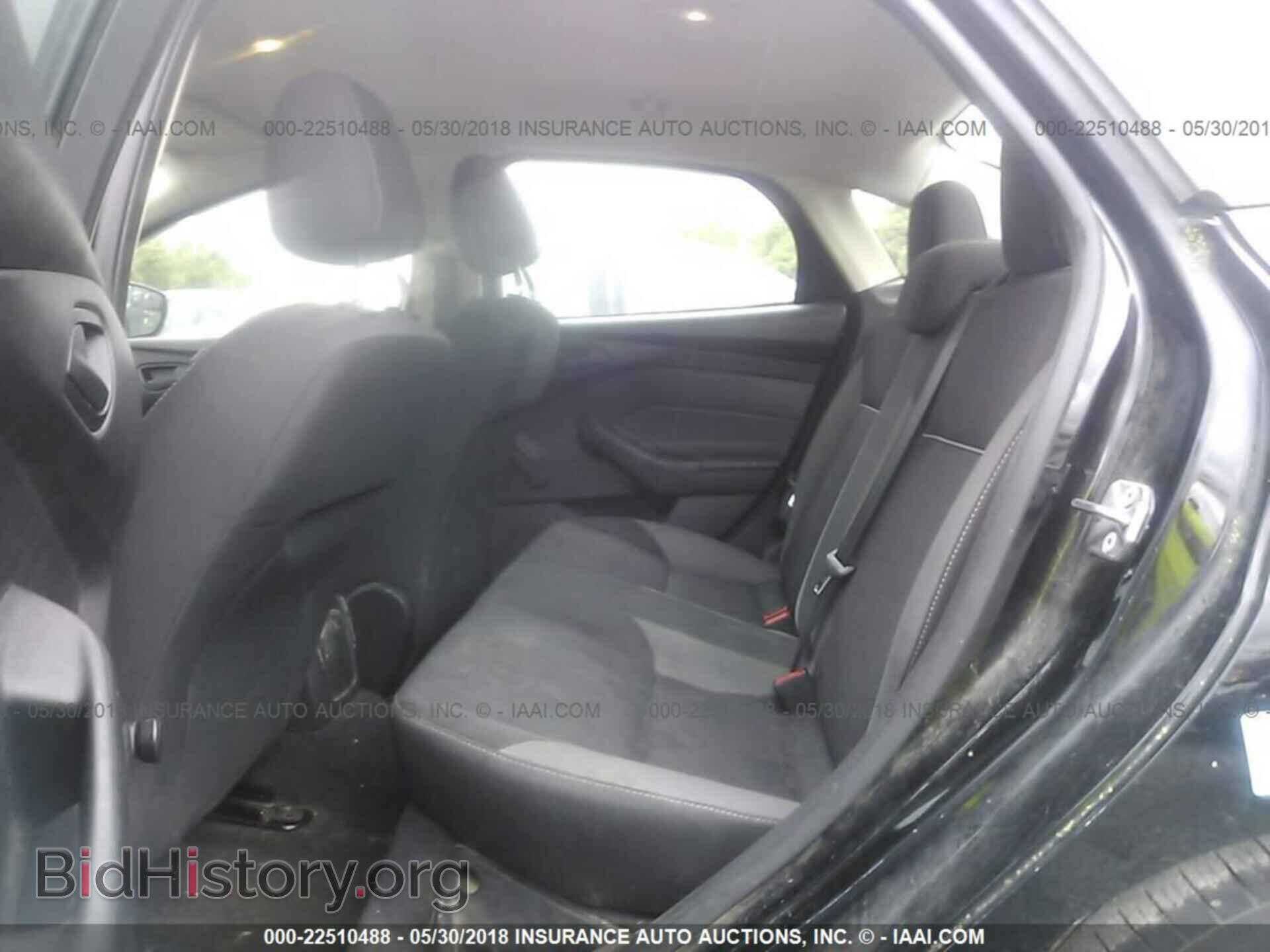 2012 Ford Focus - VIN: 1FAHP3E24CL232619 - Photo 8