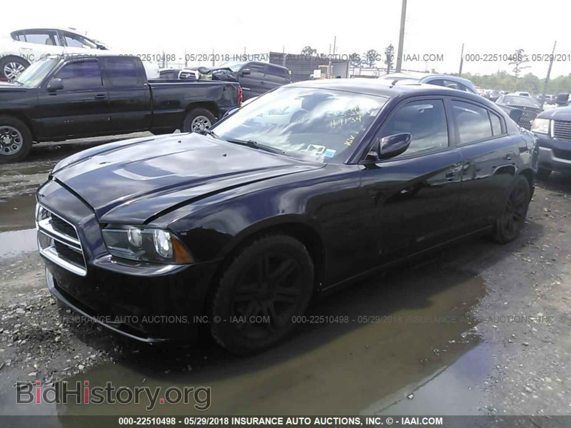 2014 Dodge CHARGER (VIN 2C3CDXHG1EH267134) — фото 2 из 10