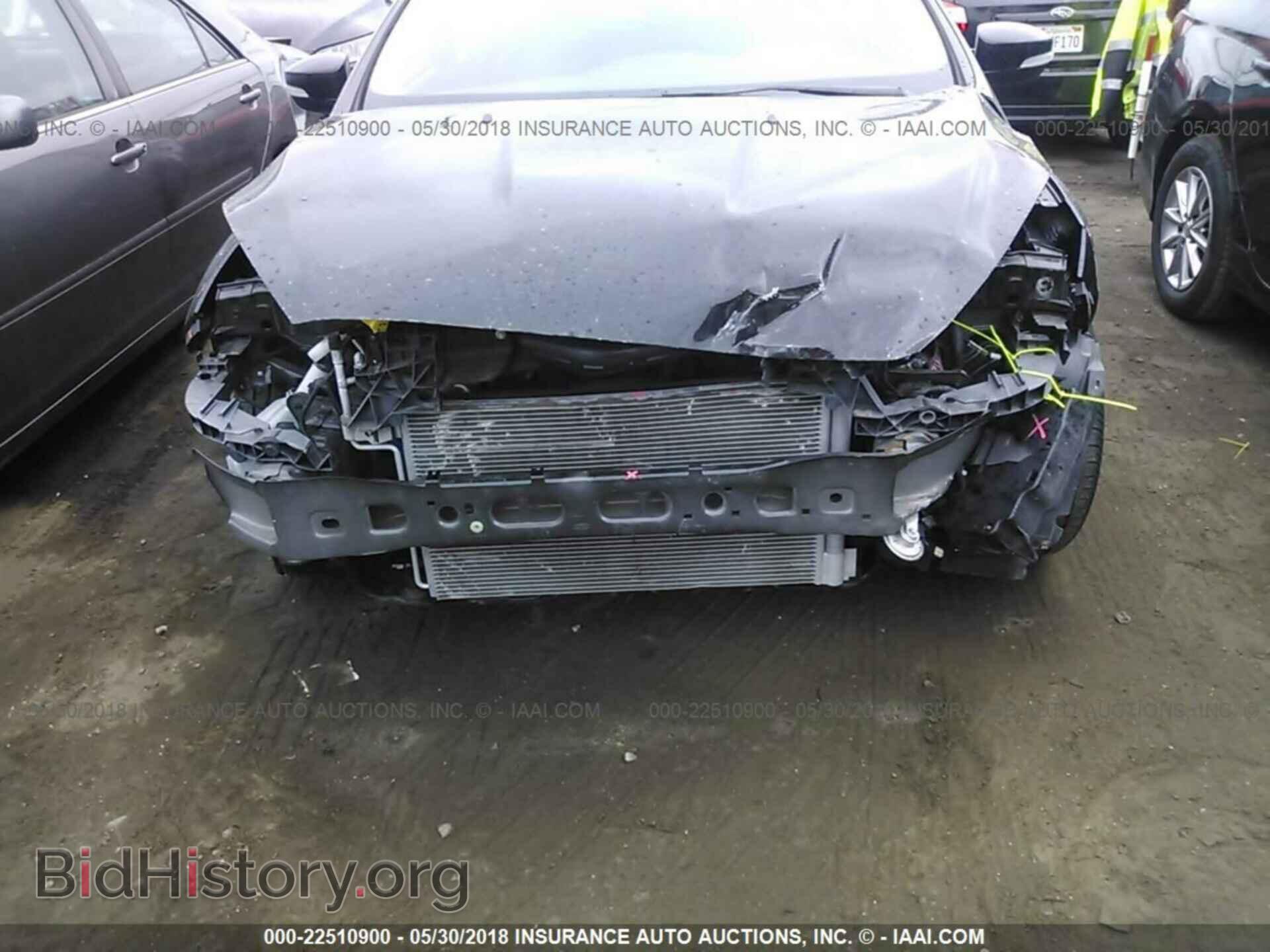 2016 Ford Focus - VIN: 1FADP3K29GL246802 - Photo 6