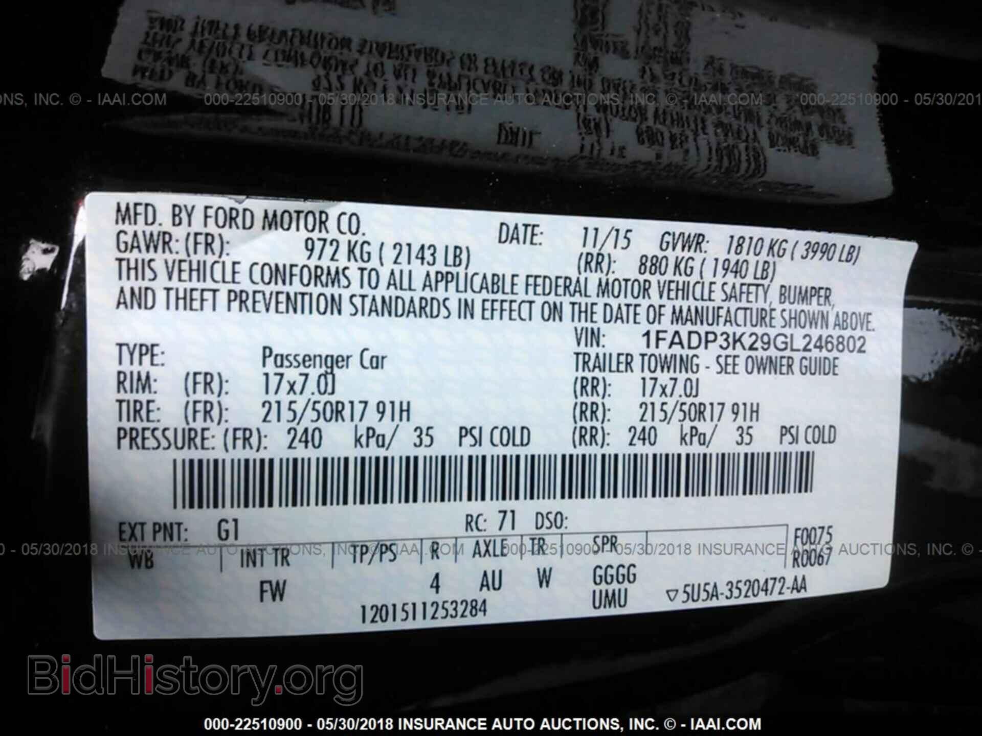 2016 Ford Focus - VIN: 1FADP3K29GL246802 - Photo 9