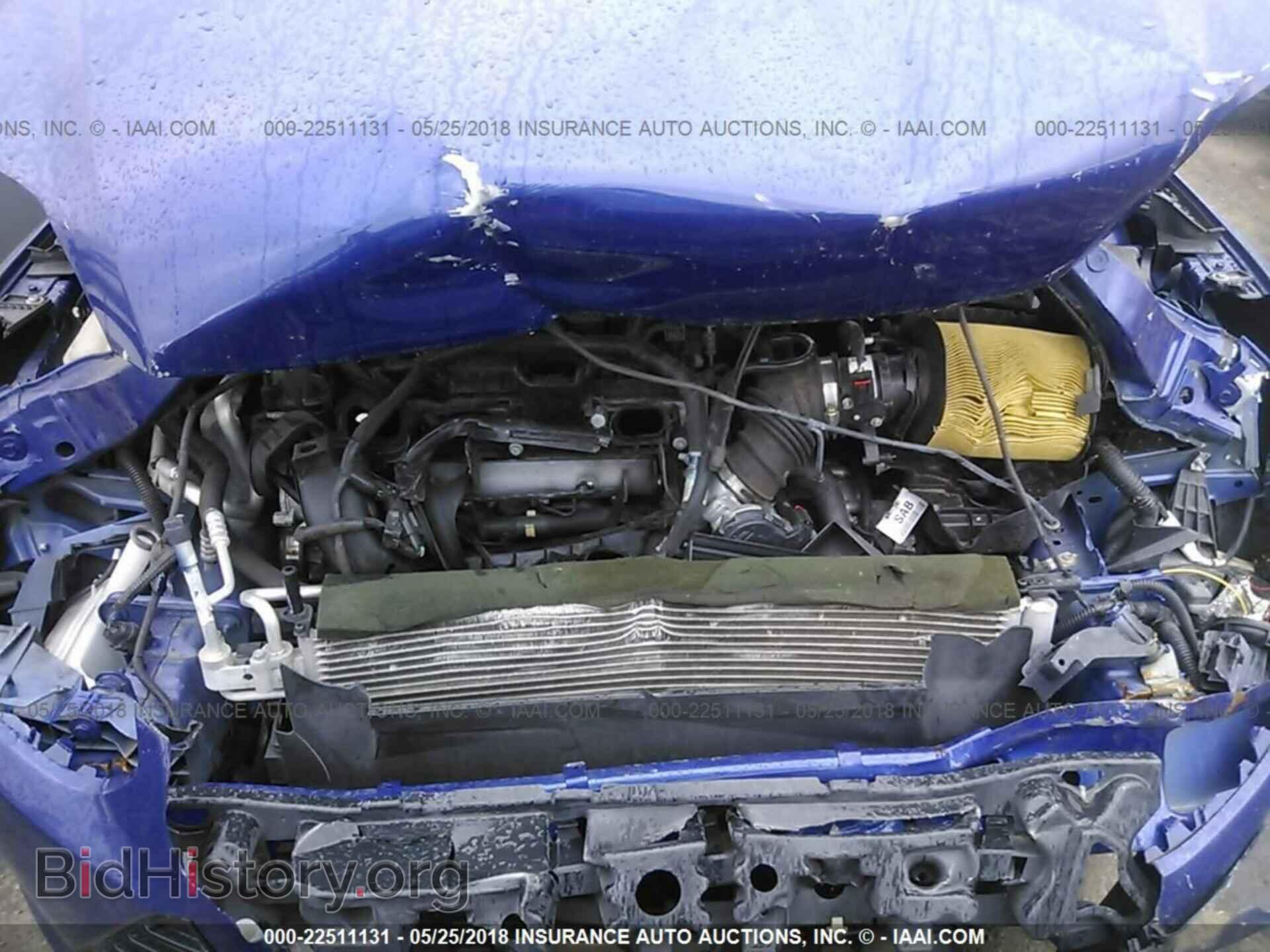 2012 Ford Focus - VIN: 1FAHP3F23CL298058 - Photo 10