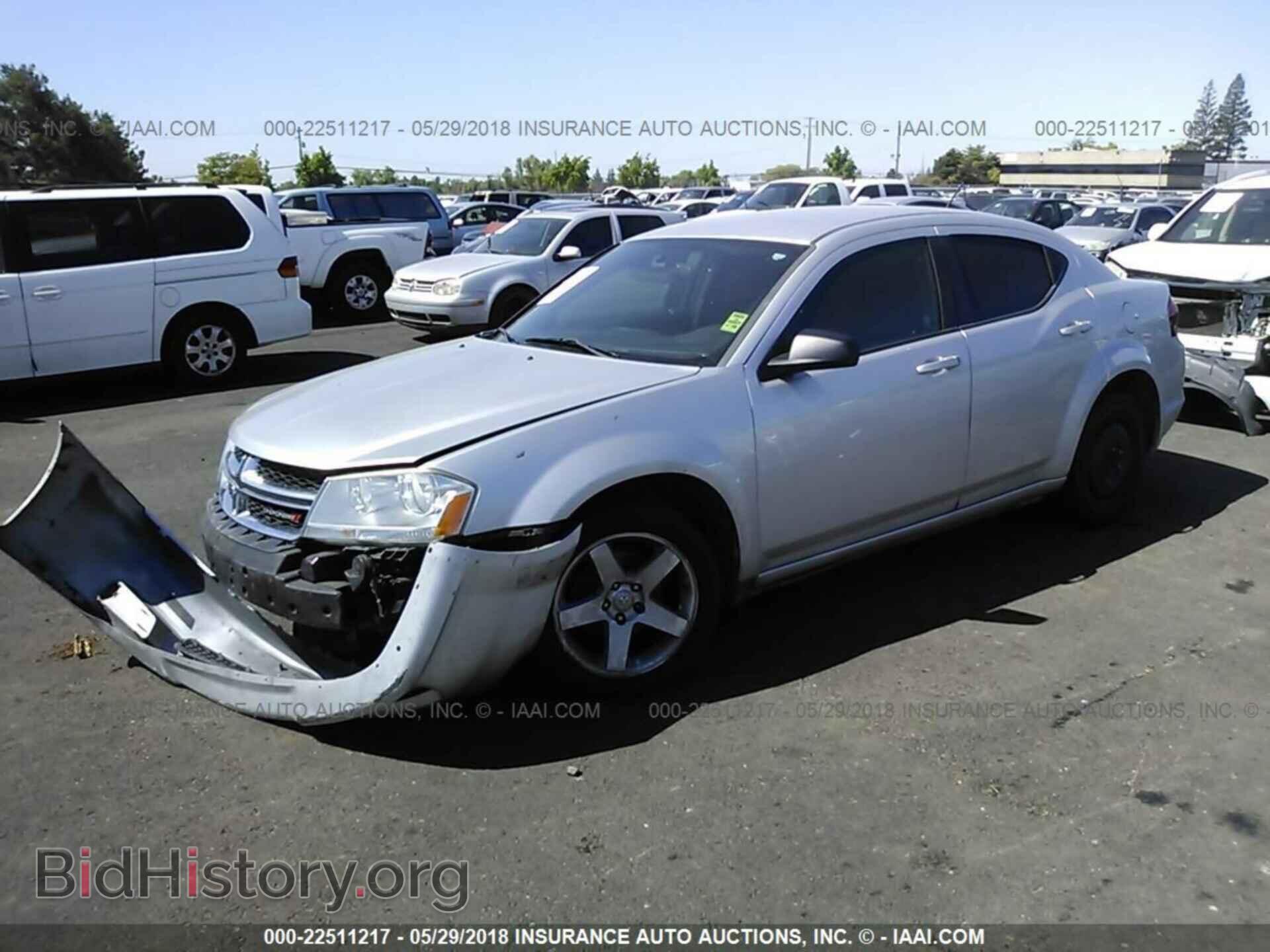 2011 Dodge Avenger - VIN: 1B3BD4FG3BN562927 - Photo 2