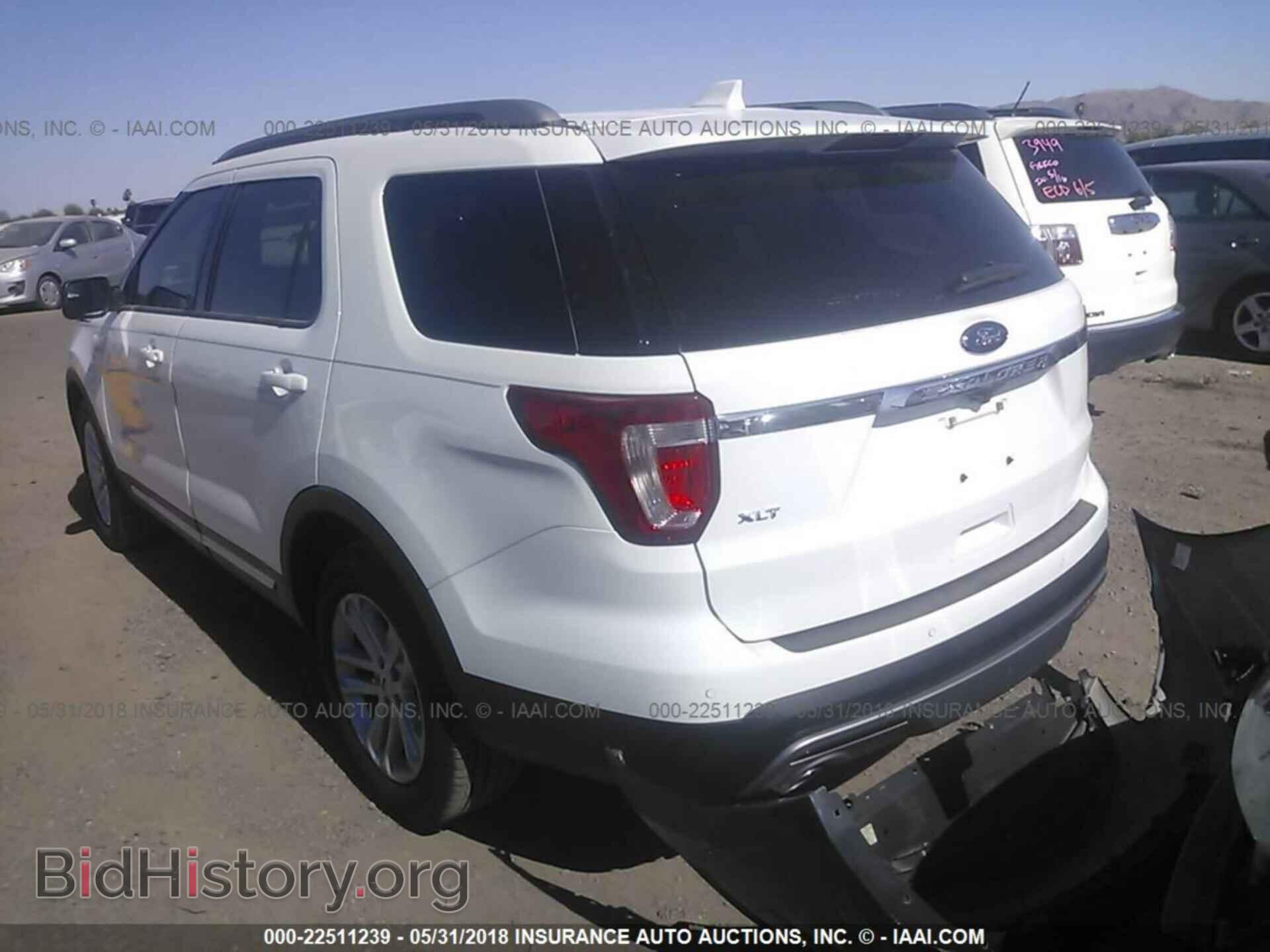 2017 Ford Explorer - VIN: 1FM5K7D88HGC32854 - Photo 3
