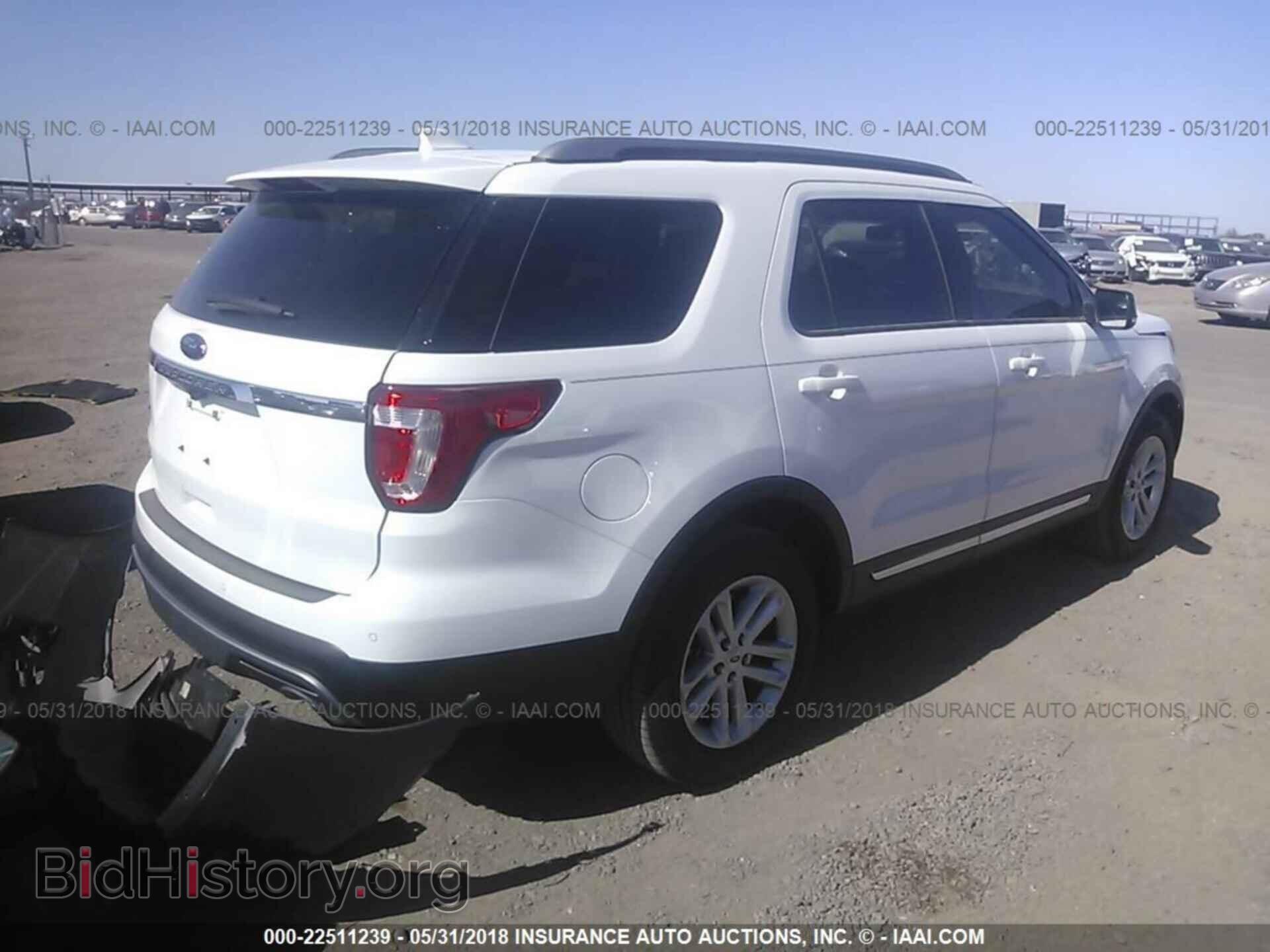 2017 Ford Explorer - VIN: 1FM5K7D88HGC32854 - Photo 4