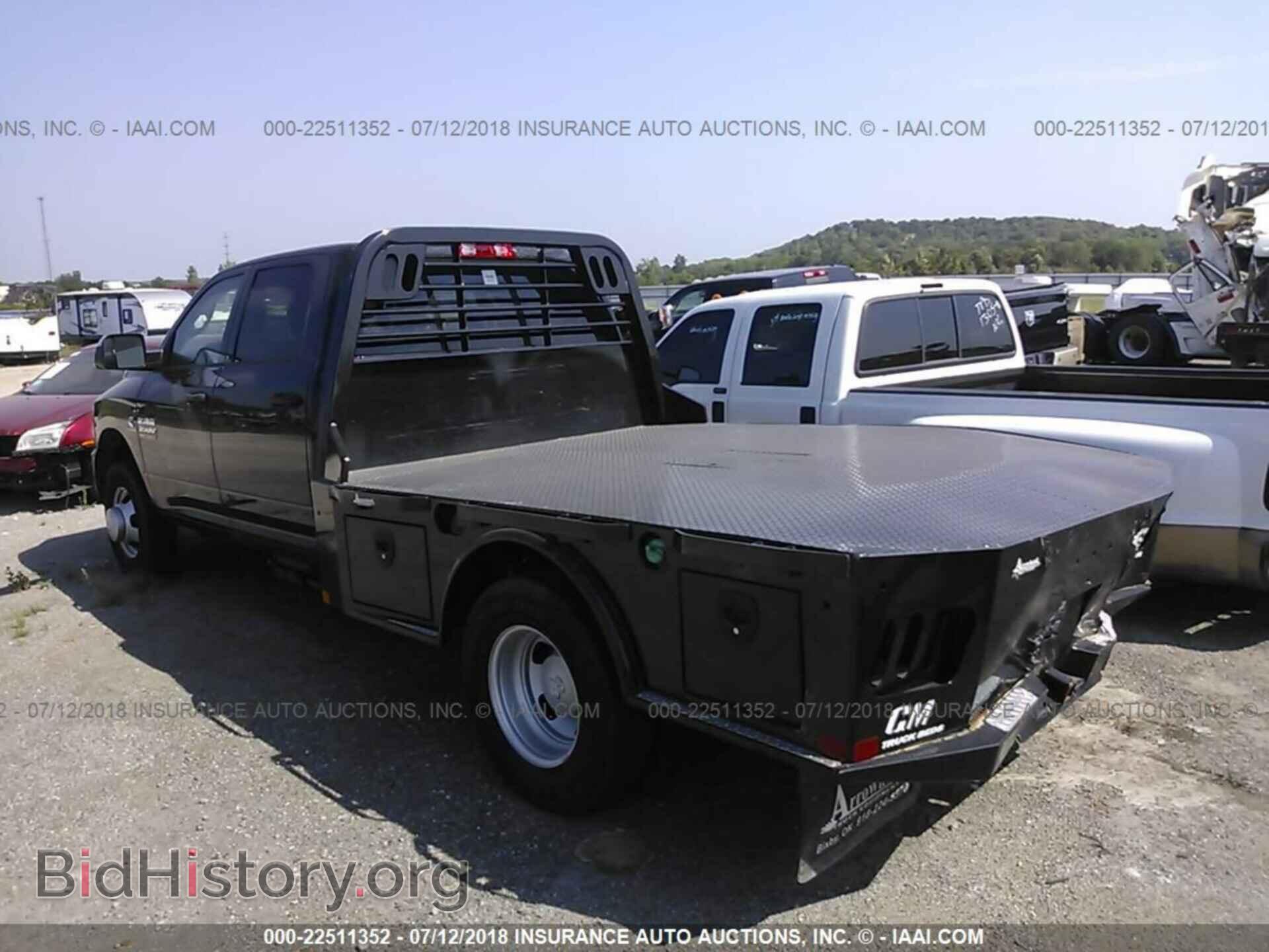 2018 Ram 3500 - VIN: 3C7WRTCL5JG188800 - Photo 3