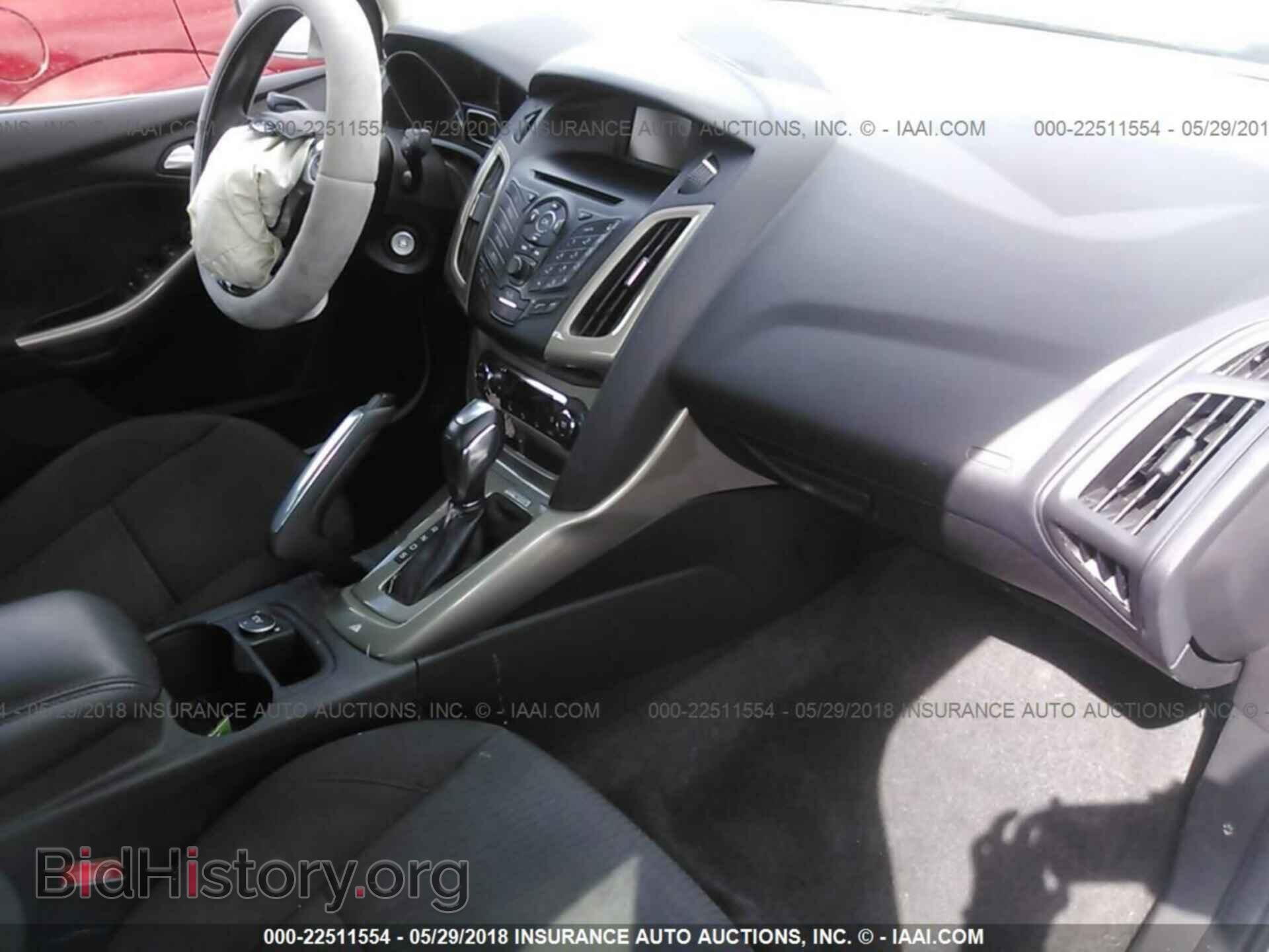 2012 Ford Focus - VIN: 1FAHP3H24CL195678 - Photo 5