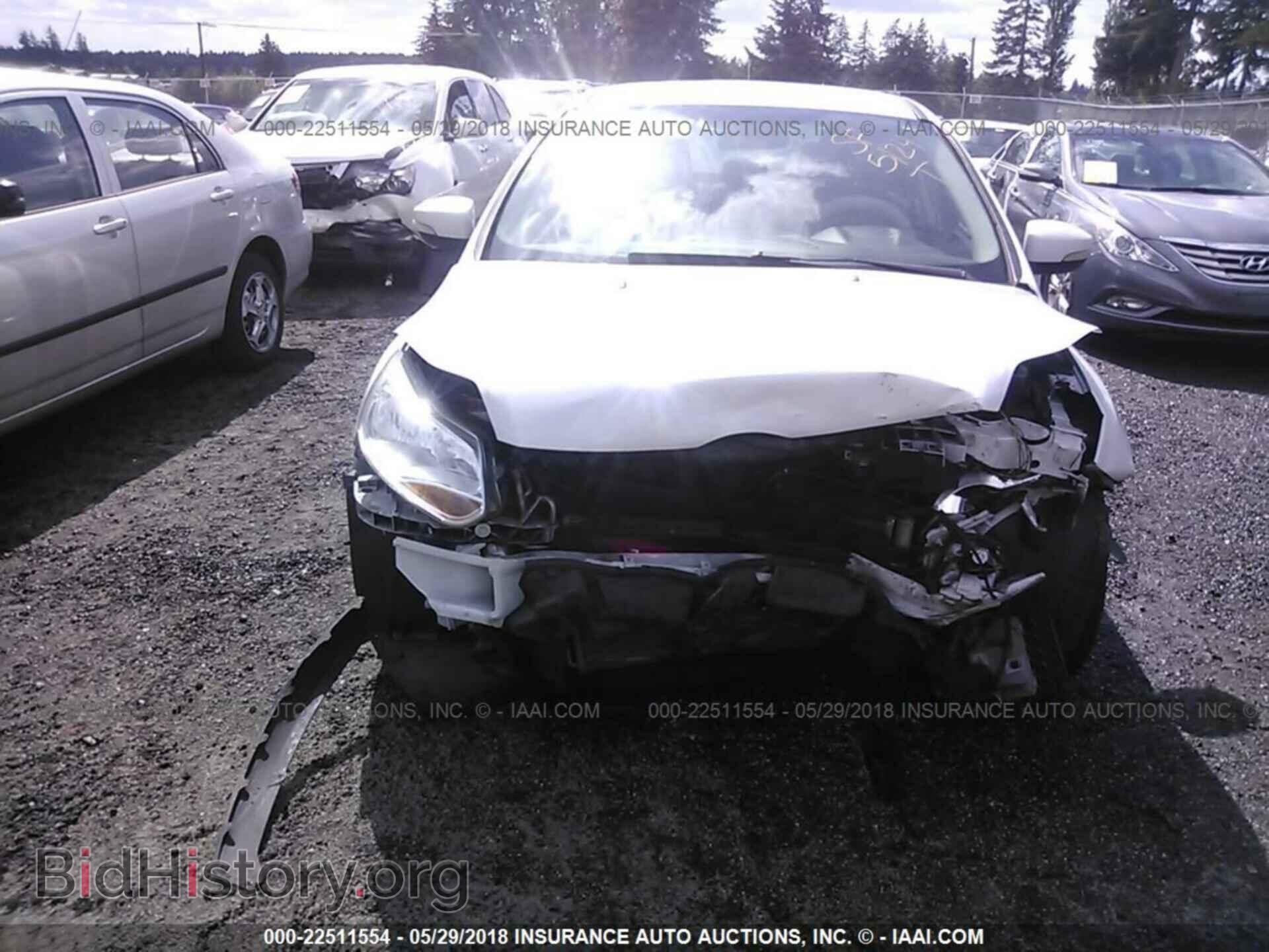 2012 Ford Focus - VIN: 1FAHP3H24CL195678 - Photo 6