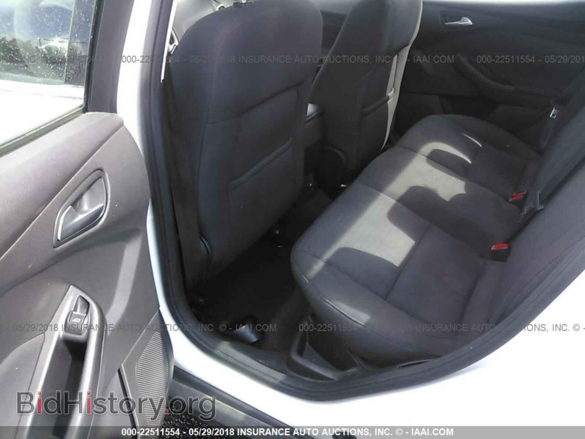 2012 Ford Focus - VIN: 1FAHP3H24CL195678 - Photo 8
