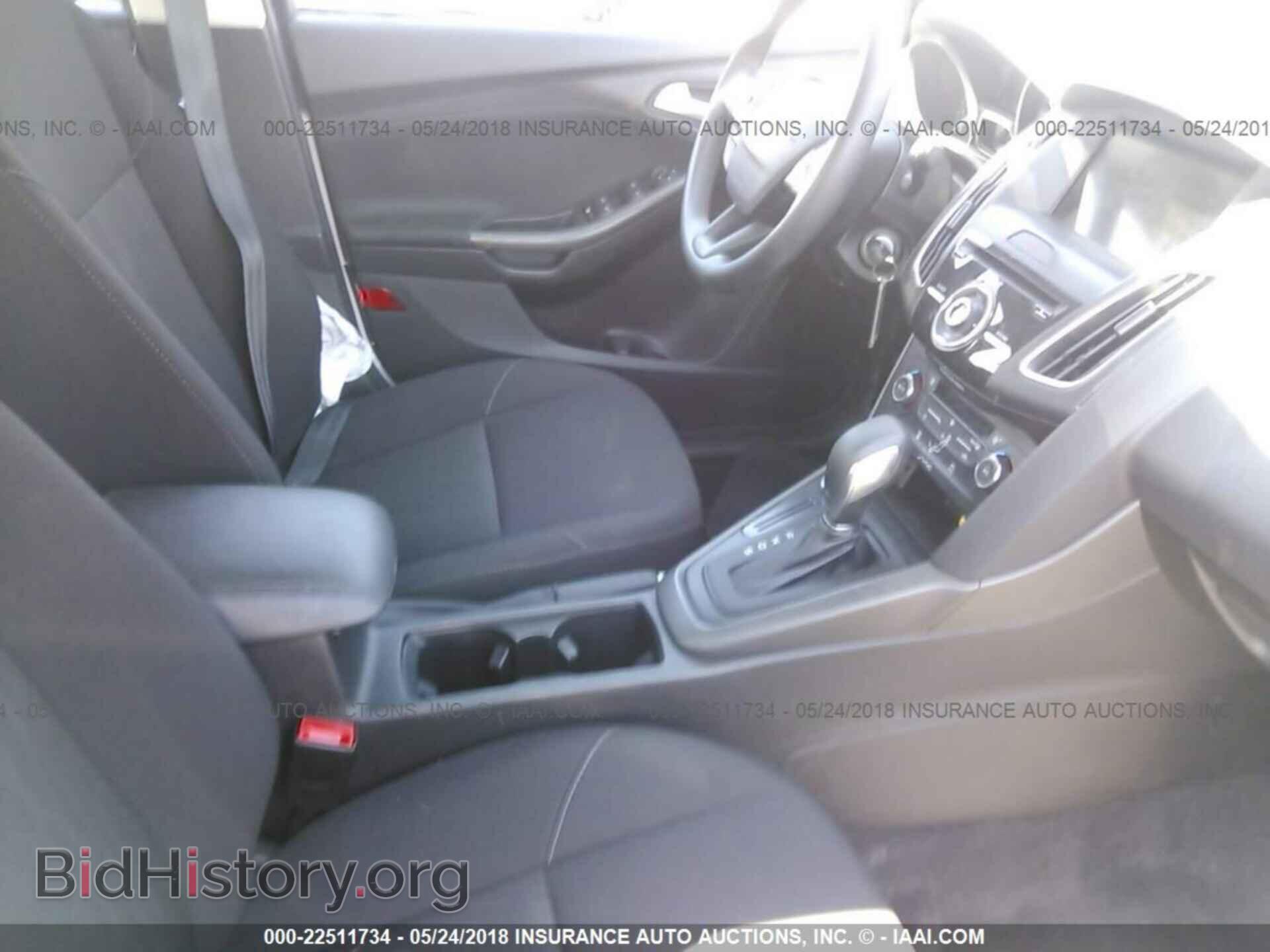 2017 Ford Focus - VIN: 1FADP3H20HL287148 - Photo 5