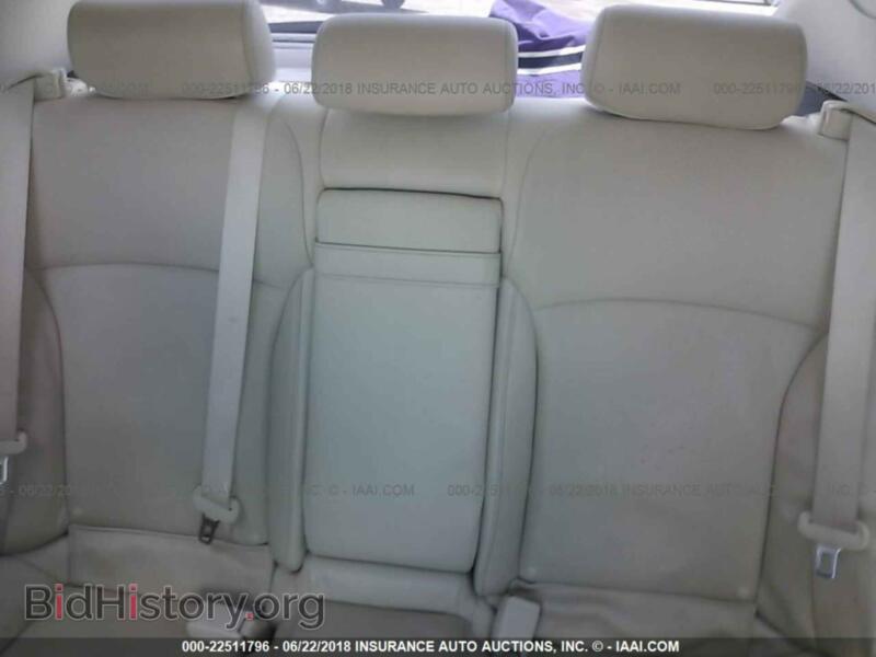 2012 Lexus IS (VIN JTHCF5C25C5055779) — фото 8 из 10