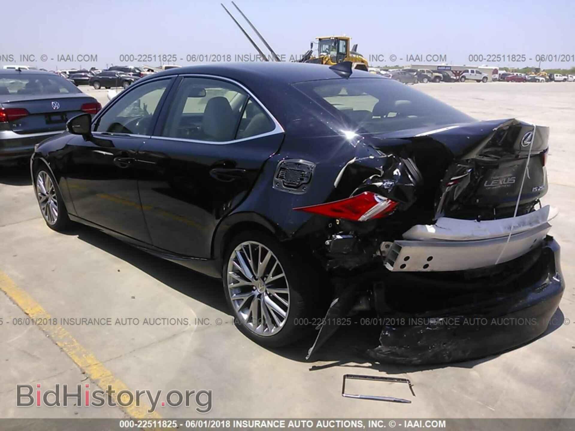 2015 Lexus Is - VIN: JTHBF1D24F5061080 - Photo 3