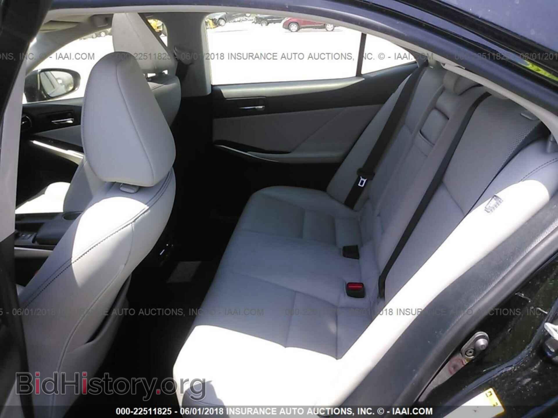 2015 Lexus Is - VIN: JTHBF1D24F5061080 - Photo 8