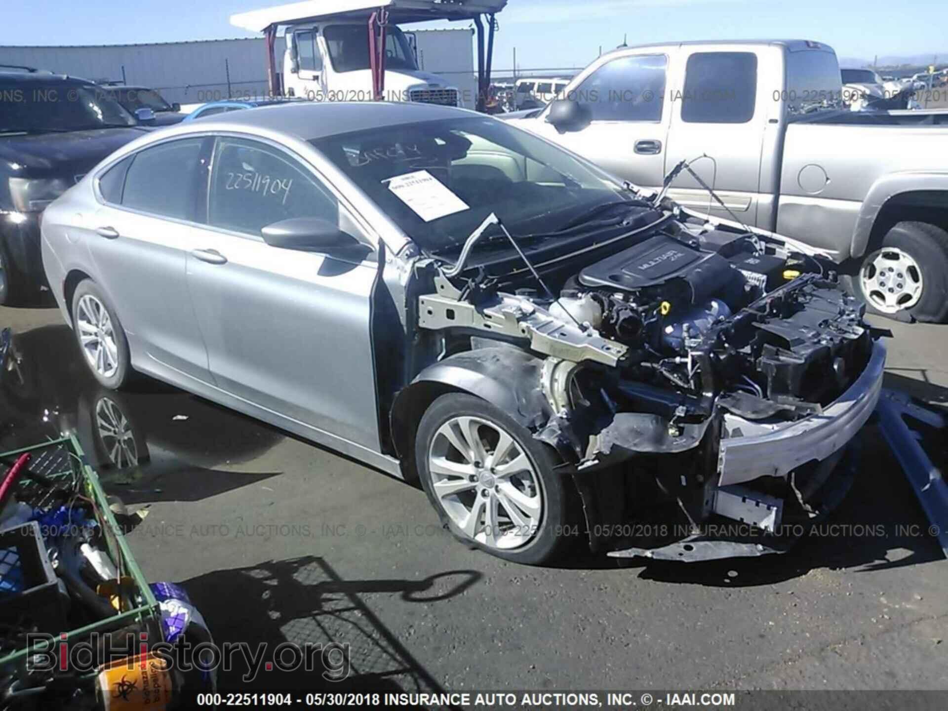 Photo 1C3CCCAB6FN683165 - Chrysler 200 2015