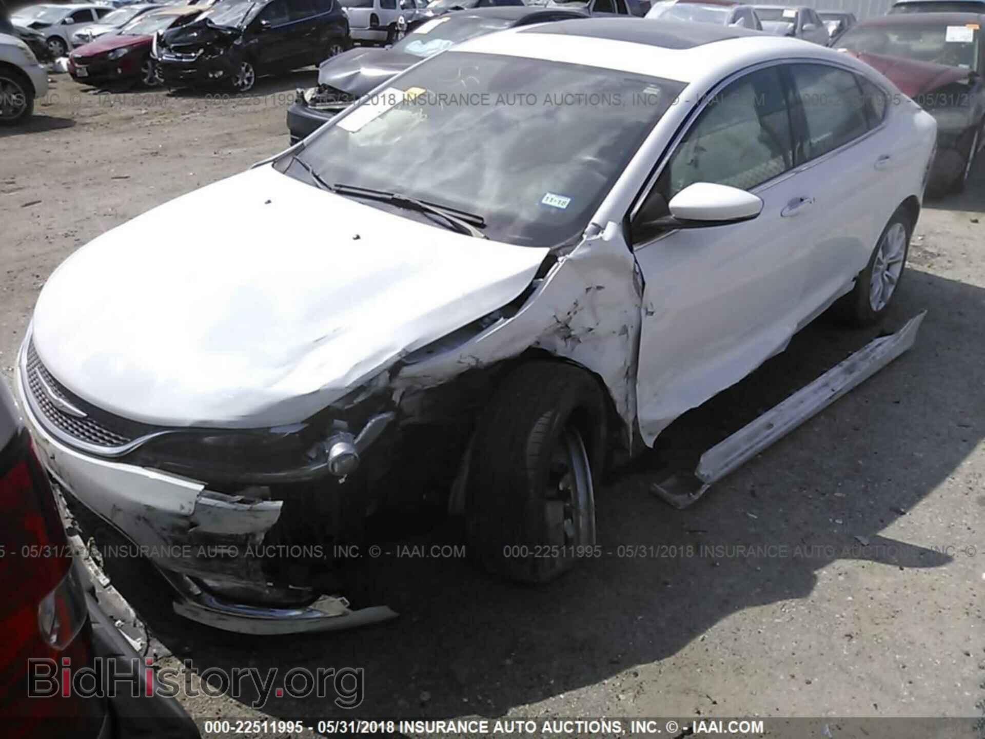 2015 Chrysler 200 - VIN: 1C3CCCCB7FN625532 - Фото 2