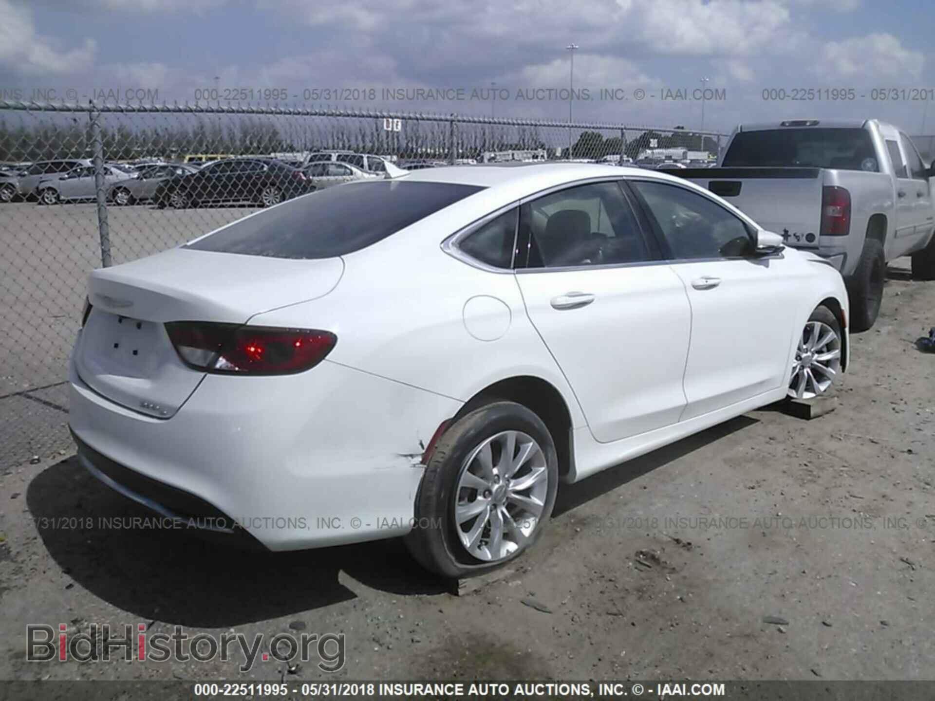 2015 Chrysler 200 - VIN: 1C3CCCCB7FN625532 - Фото 4