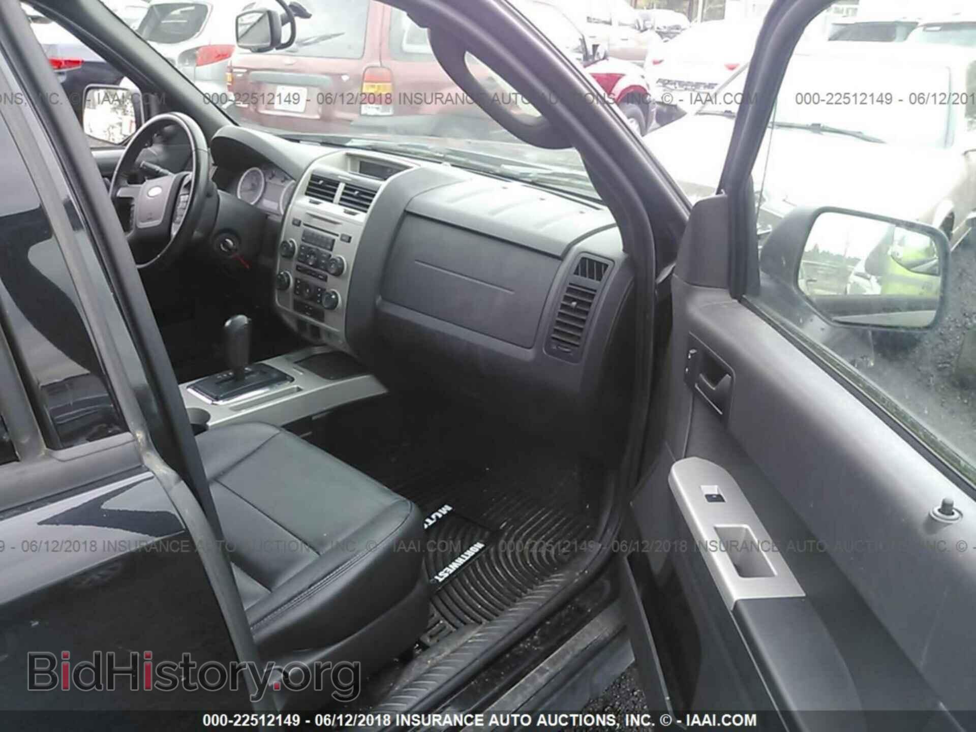2011 Ford Escape - VIN: 1FMCU9D70BKB05640 - Фото 5