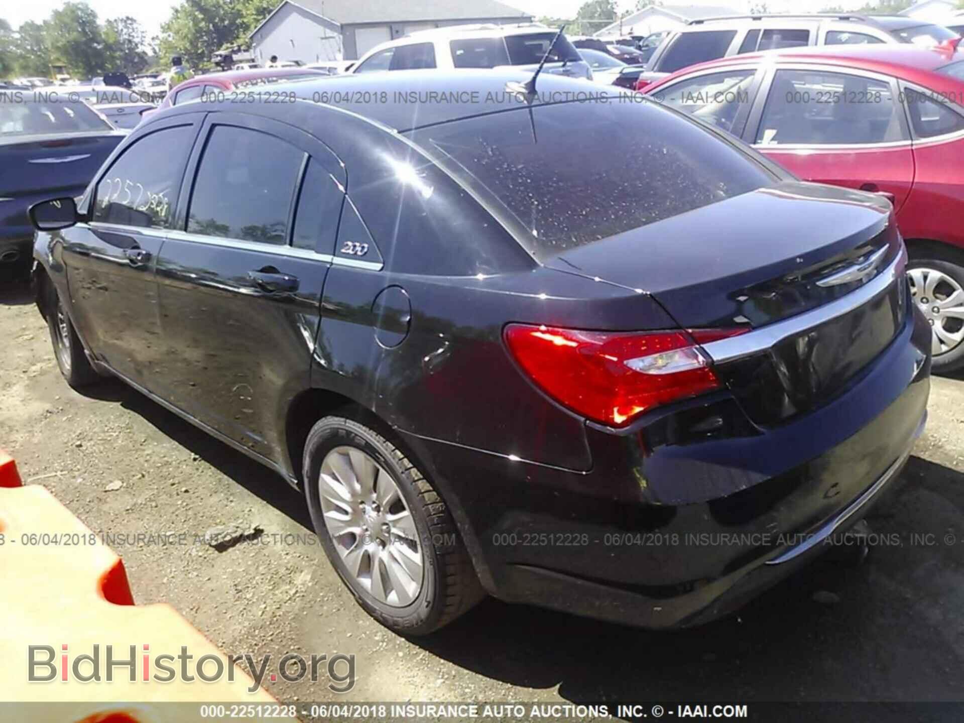 2012 Chrysler 200 - VIN: 1C3CCBAB5CN169135 - Photo 3