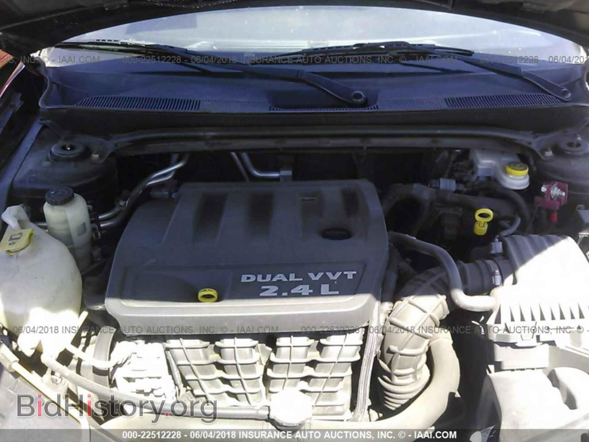 2012 Chrysler 200 - VIN: 1C3CCBAB5CN169135 - Photo 10