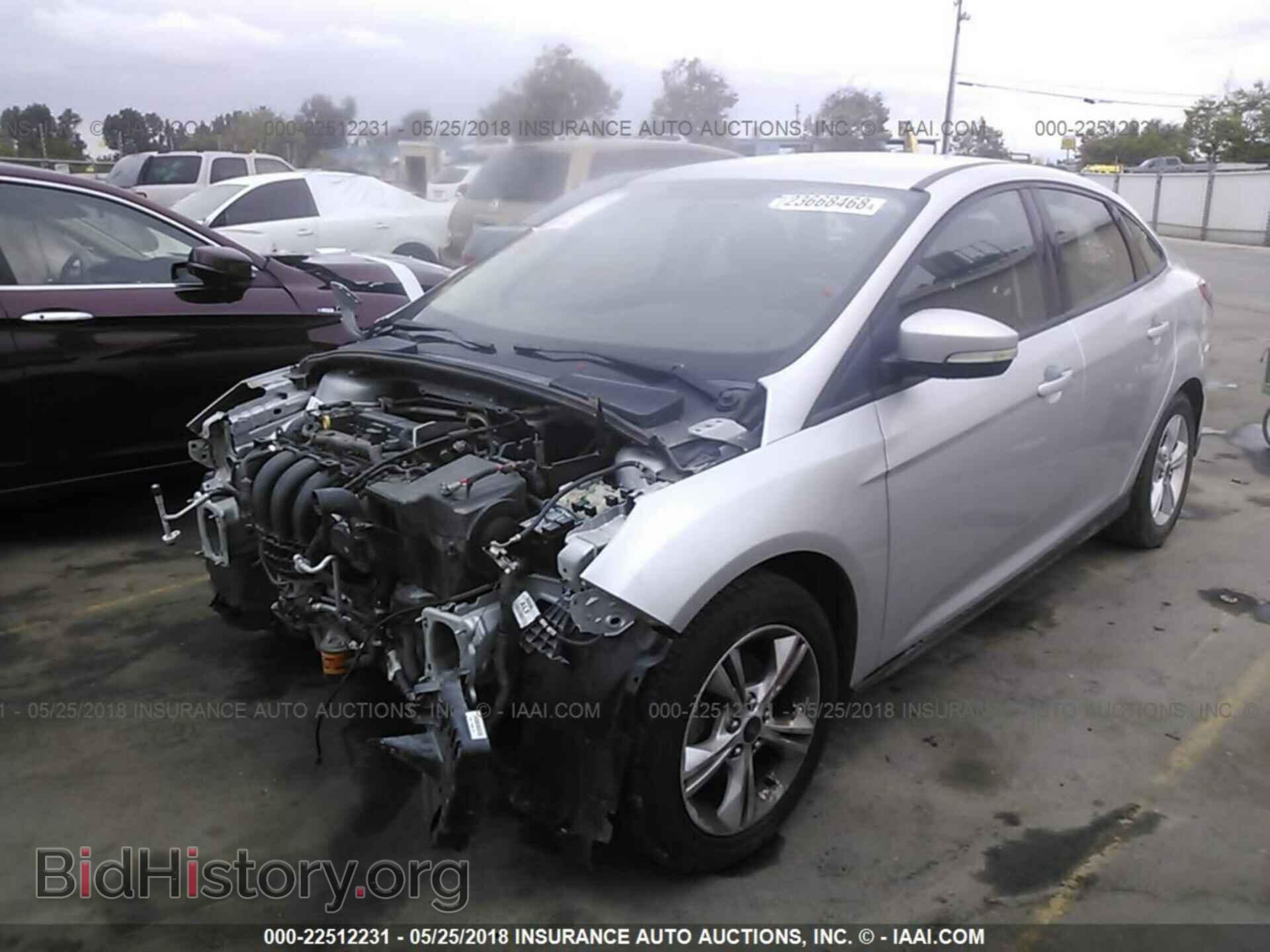 2013 Ford Focus - VIN: 1FADP3F21DL159417 - Photo 2