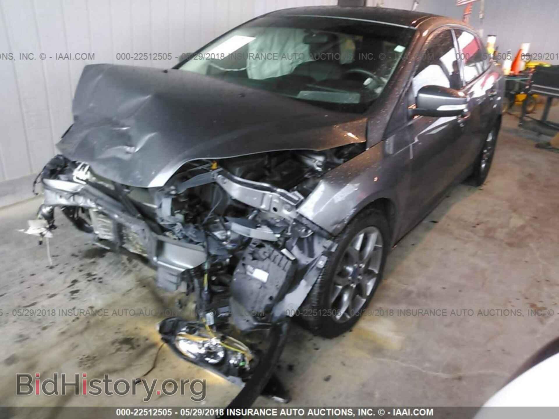 2014 Ford Focus - VIN: 1FADP3F28EL263405 - Photo 2