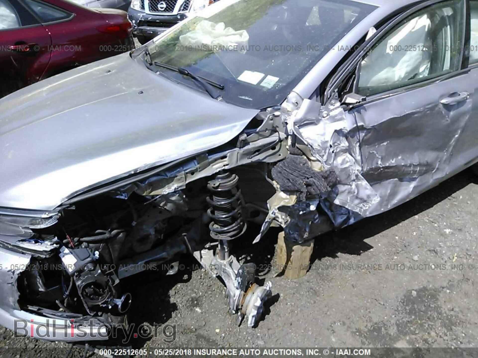 2015 Chrysler 200 - VIN: 1C3CCCAB3FN595268 - Photo 6