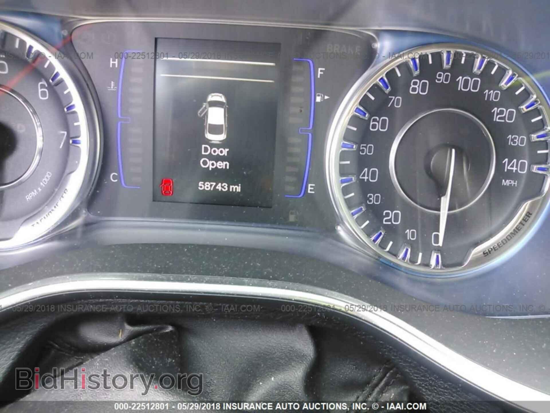 2015 Chrysler 200 - VIN: 1C3CCCAB0FN744235 - Фото 7