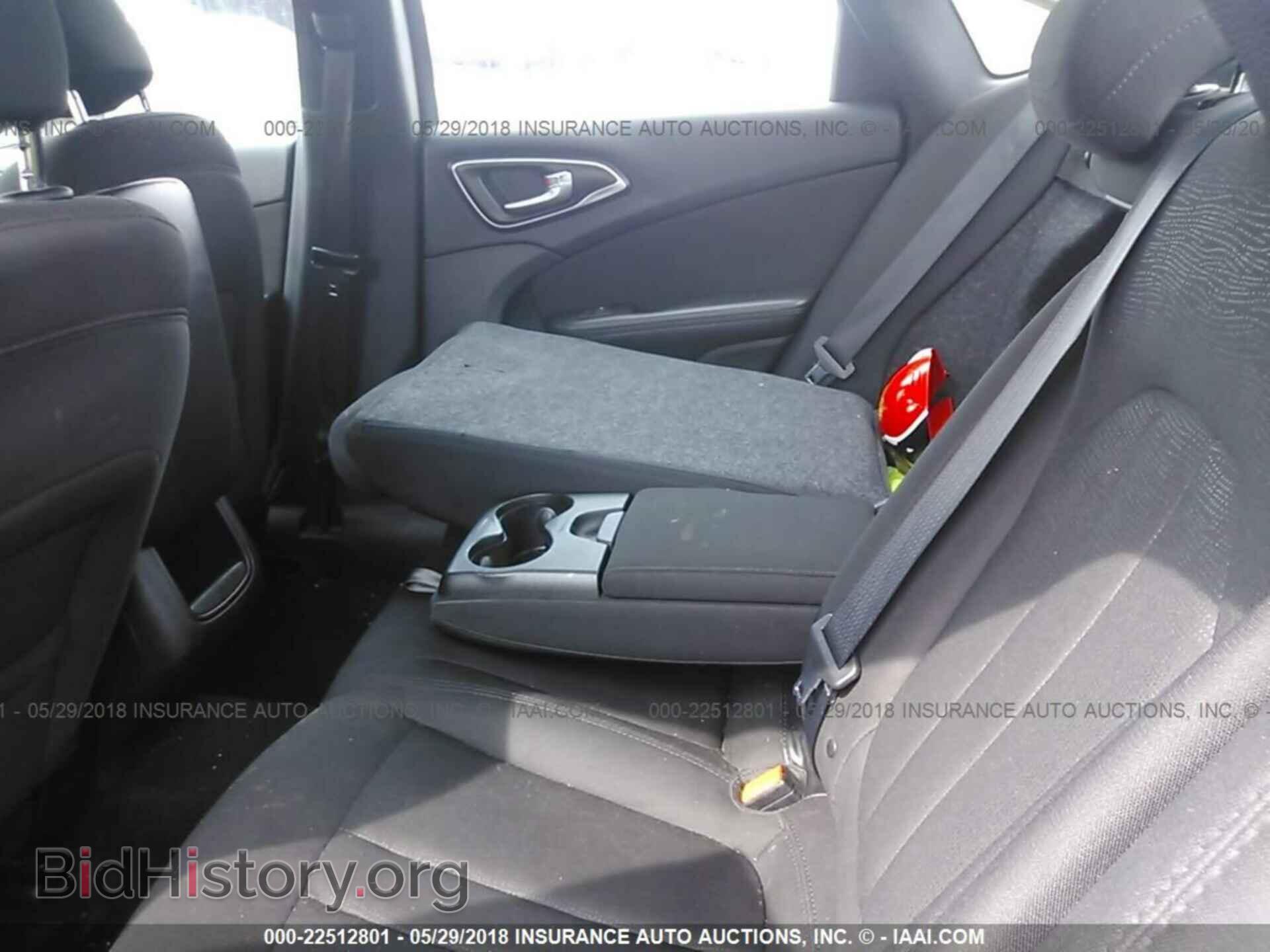 2015 Chrysler 200 - VIN: 1C3CCCAB0FN744235 - Фото 8