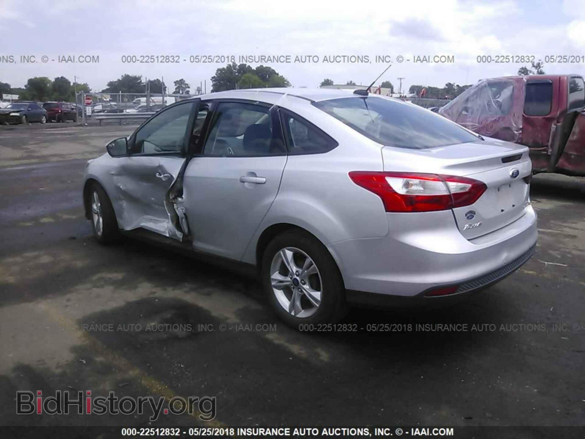 2014 Ford Focus - VIN: 1FADP3F29EL309582 - Photo 3