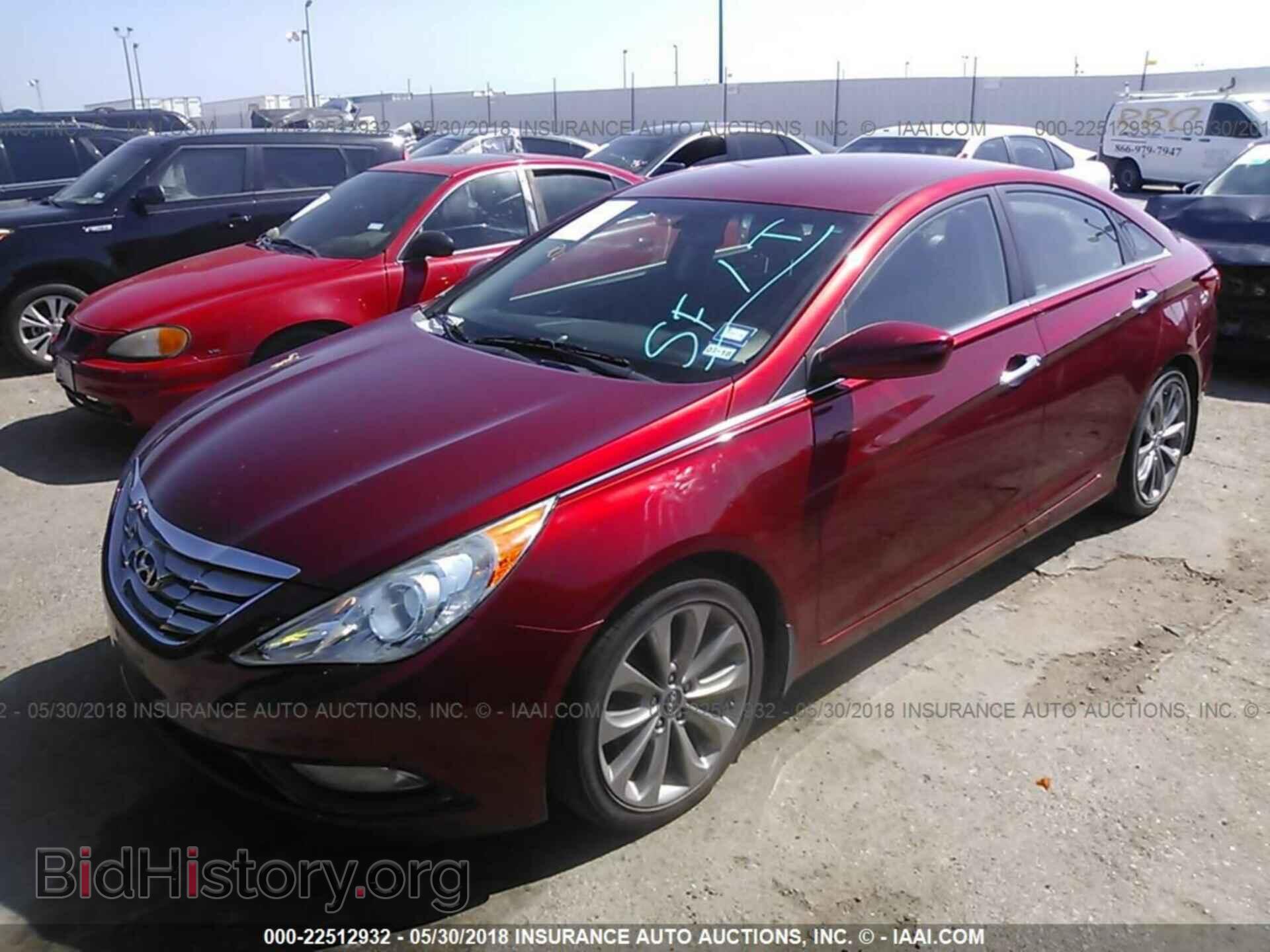 2012 Hyundai Sonata - VIN: 5NPEC4AC2CH356597 - Фото 2