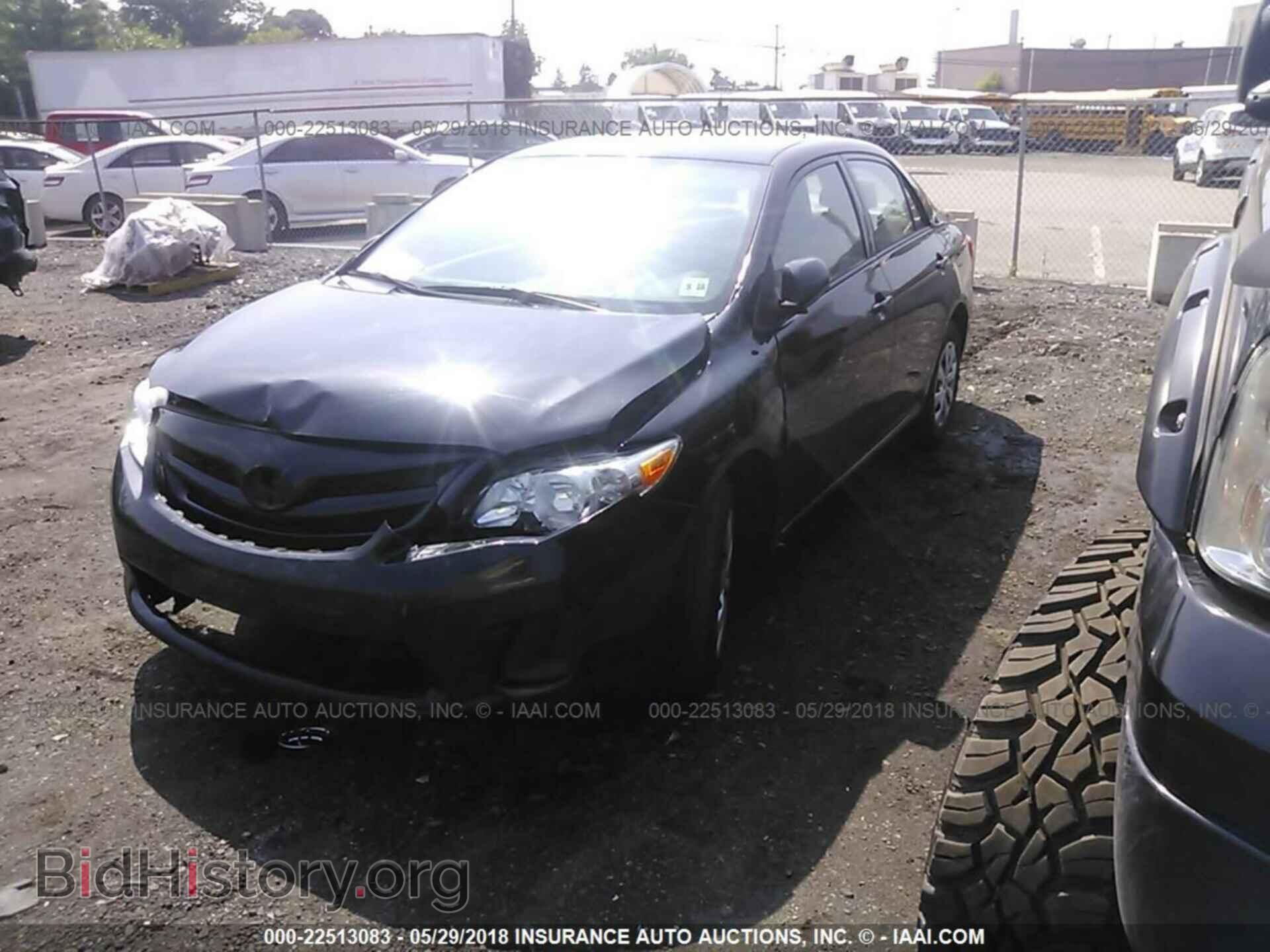 2013 Toyota Corolla - VIN: 2T1BU4EEXDC055446 - Photo 2