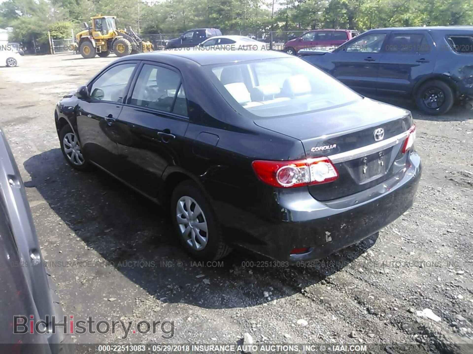 2013 Toyota Corolla - VIN: 2T1BU4EEXDC055446 - Photo 3