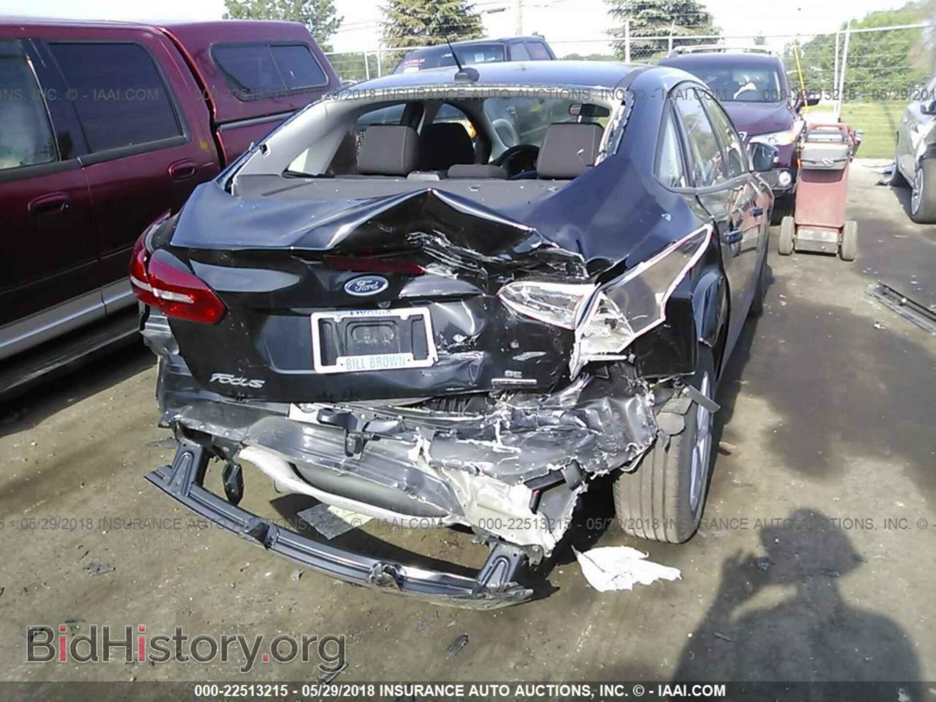2016 Ford Focus - VIN: 1FADP3F28GL343659 - Photo 6