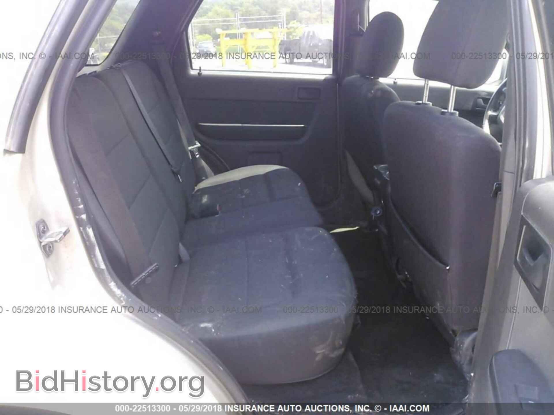 2011 Ford Escape - VIN: 1FMCU9D71BKB26416 - Фото 8